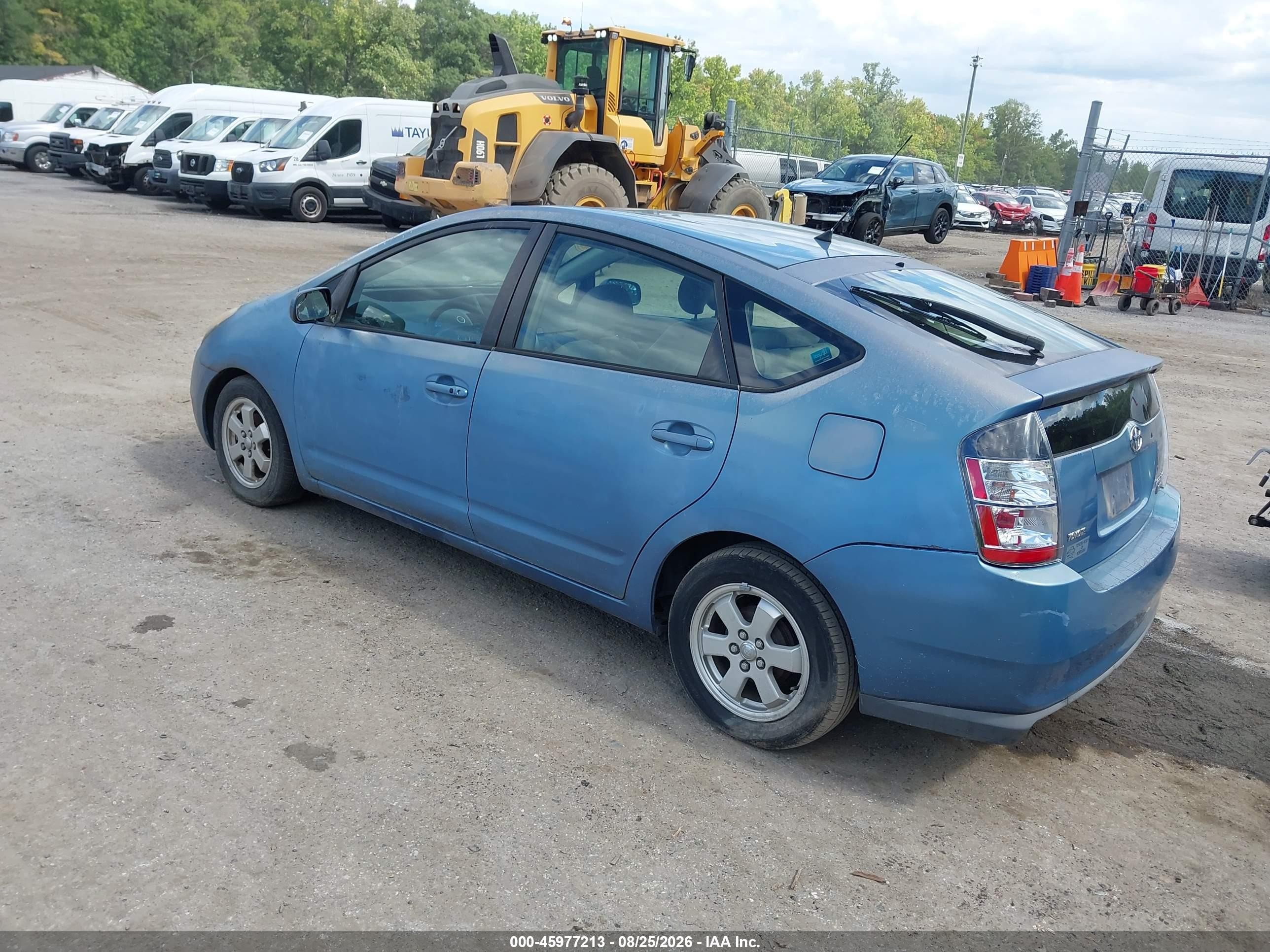 2005 Toyota Prius   Blue vin: JTDKB20U153117223