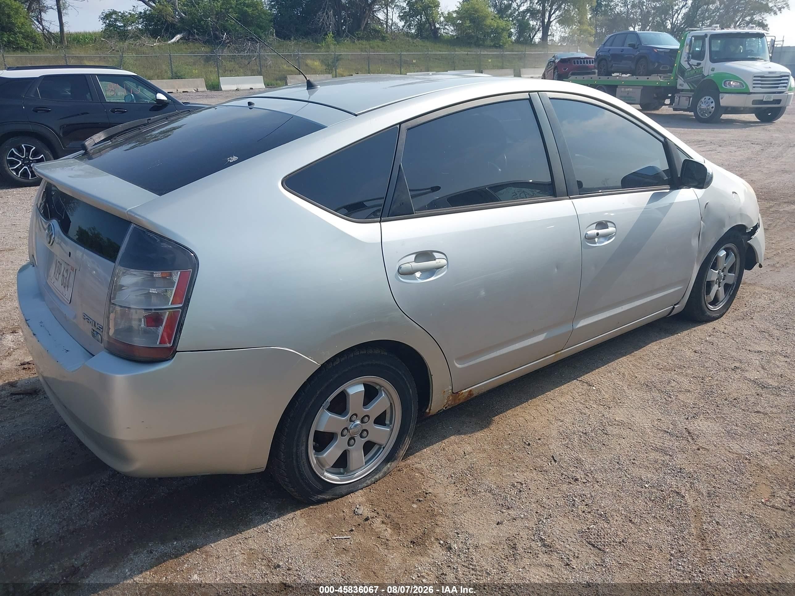 2005 Toyota Prius   Серый vin: JTDKB20U157021262