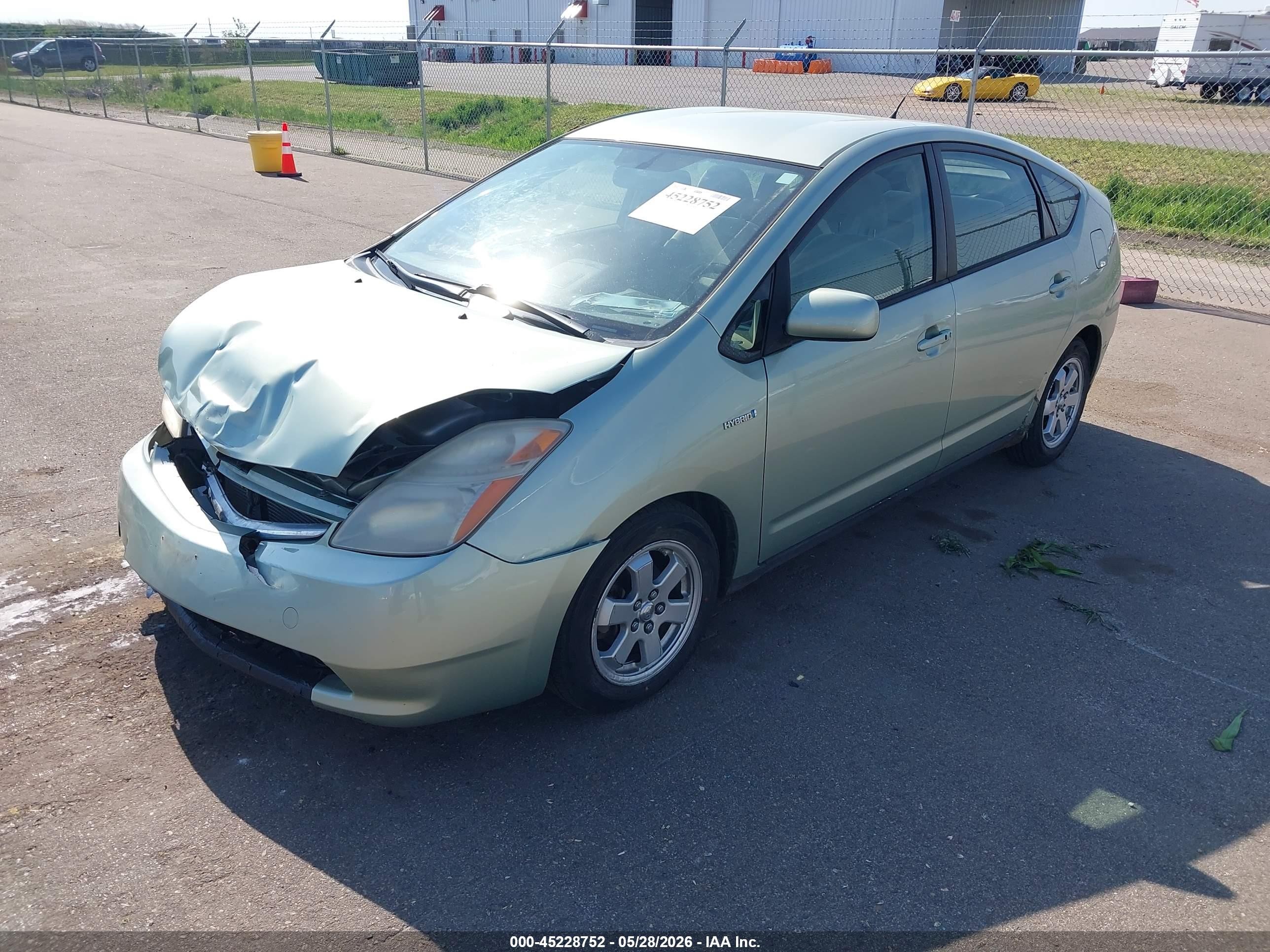 2006 Toyota Prius   Зеленый vin: JTDKB20U163133312