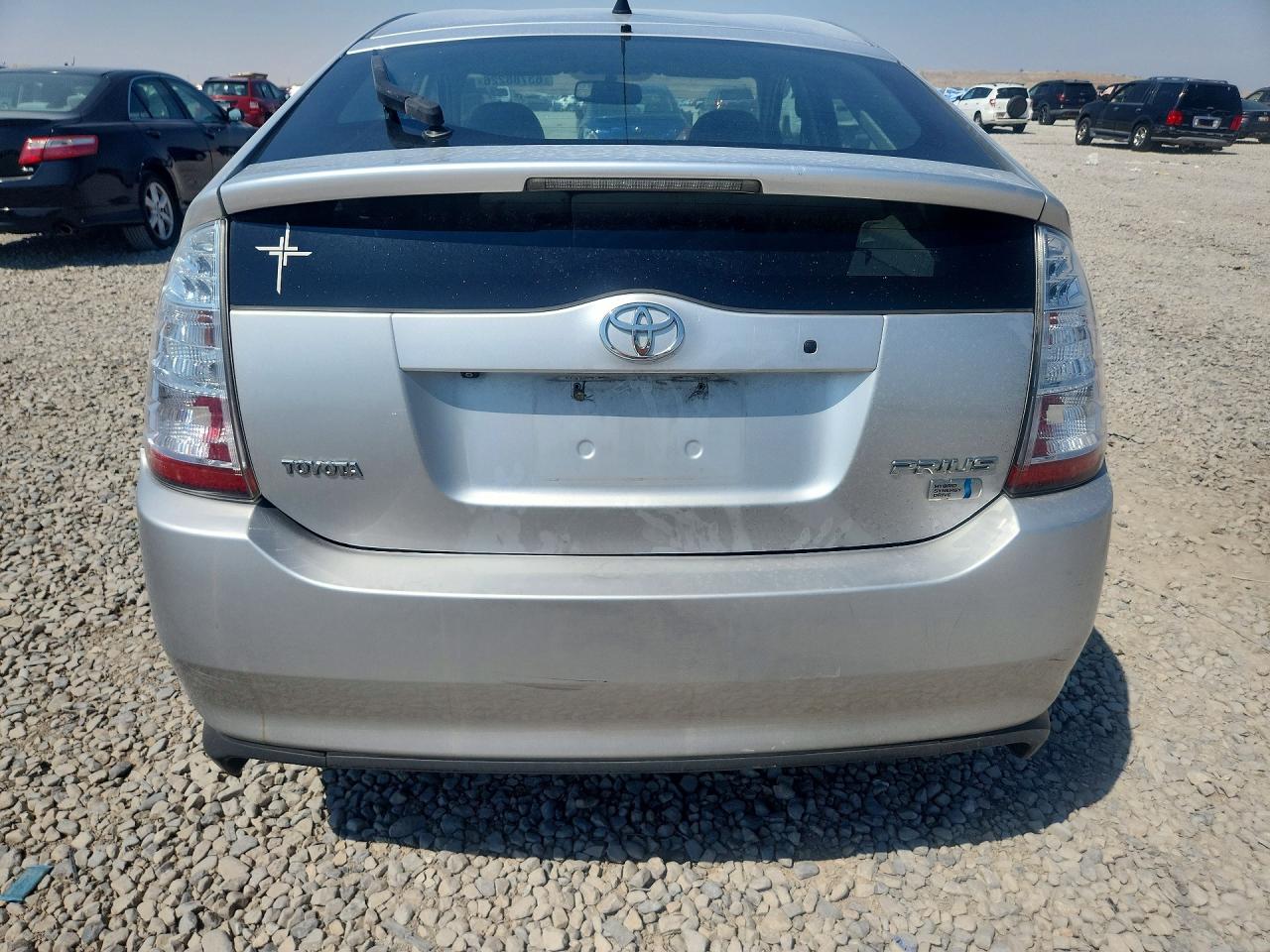 2006 Toyota Prius Base Silver vin: JTDKB20U163151602