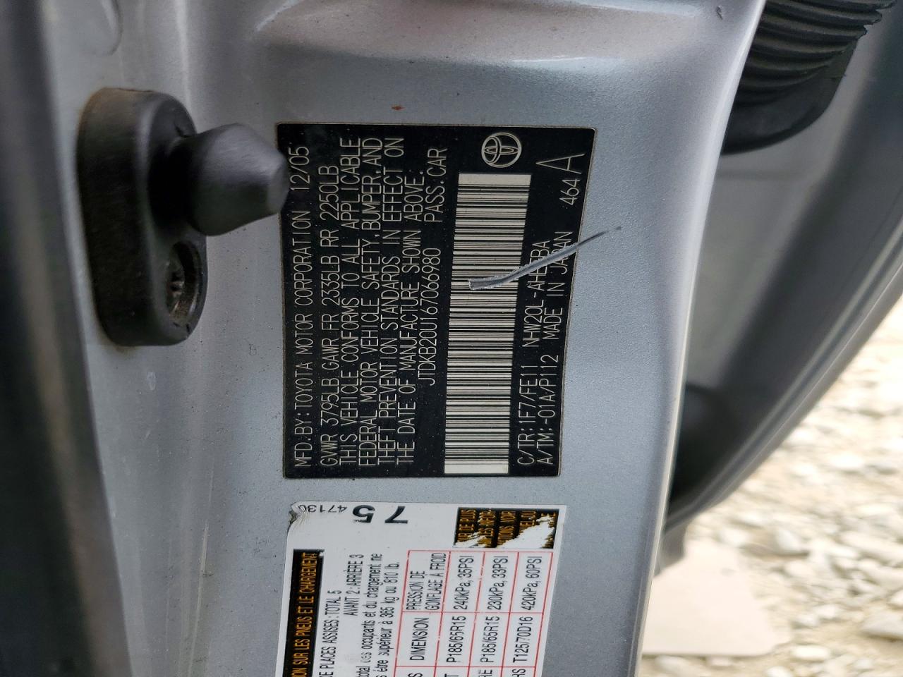 2006 Toyota Prius Base Silver vin: JTDKB20U167066980