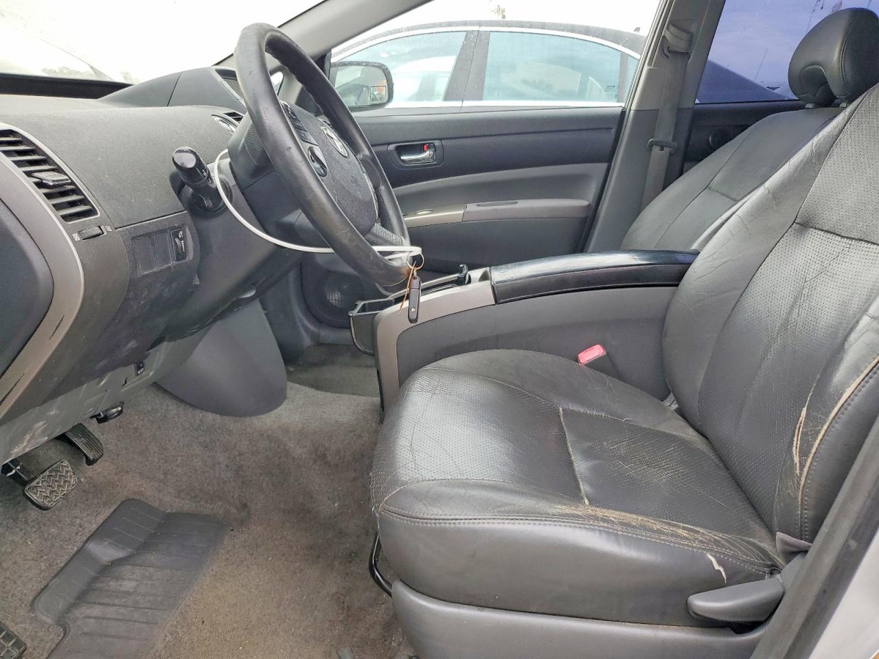 2006 Toyota Prius Base Silver vin: JTDKB20U167066980
