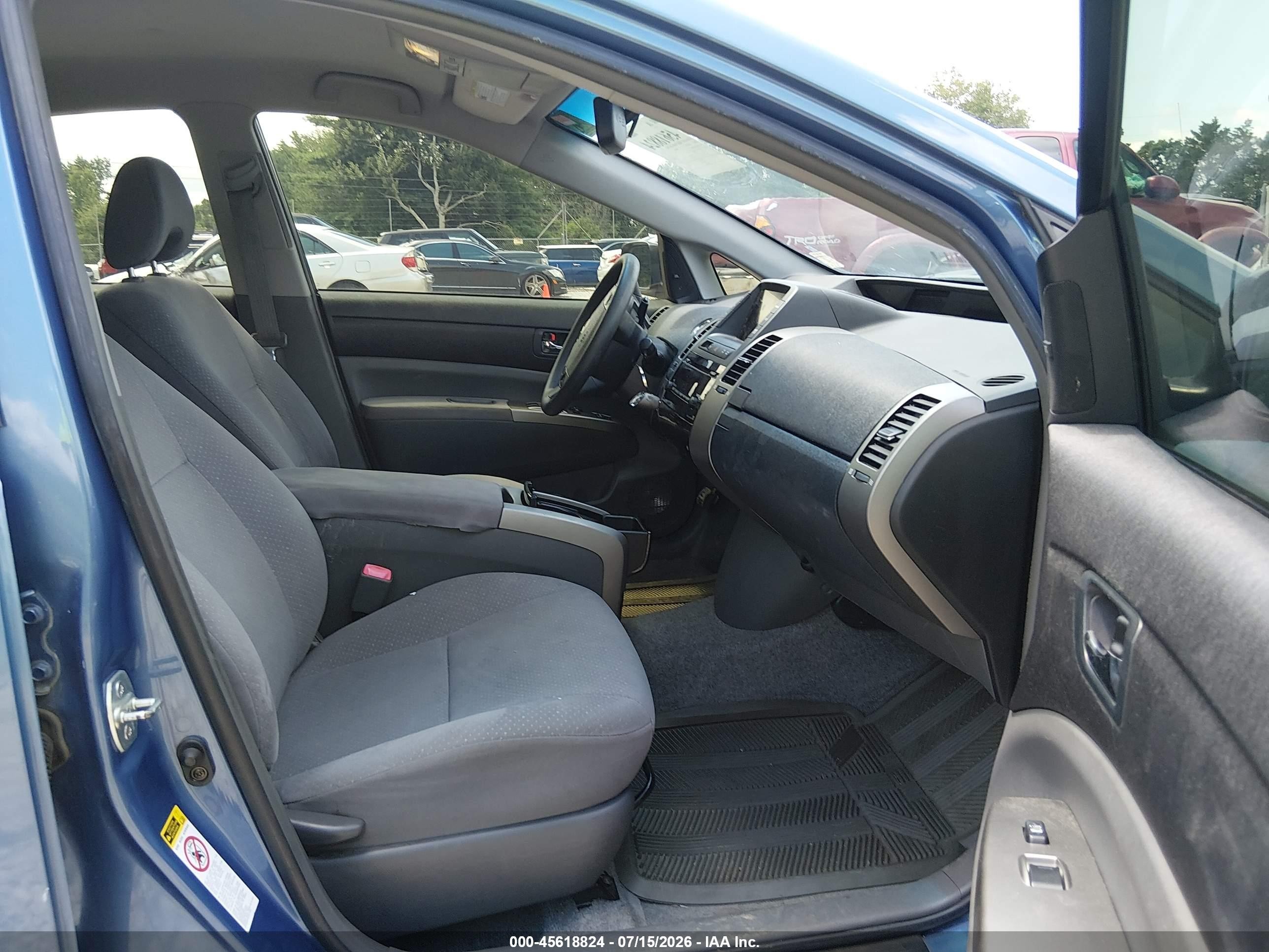 2006 Toyota Prius   Blue vin: JTDKB20U167068924