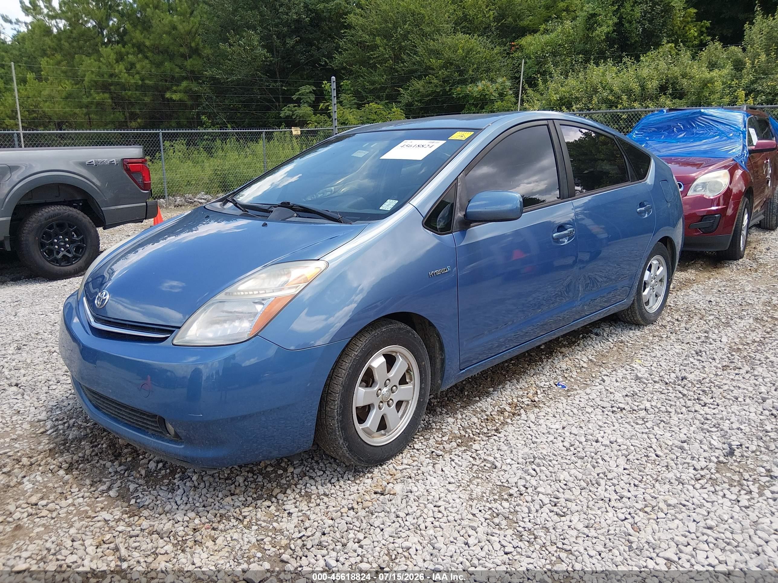 2006 Toyota Prius   Blue vin: JTDKB20U167068924