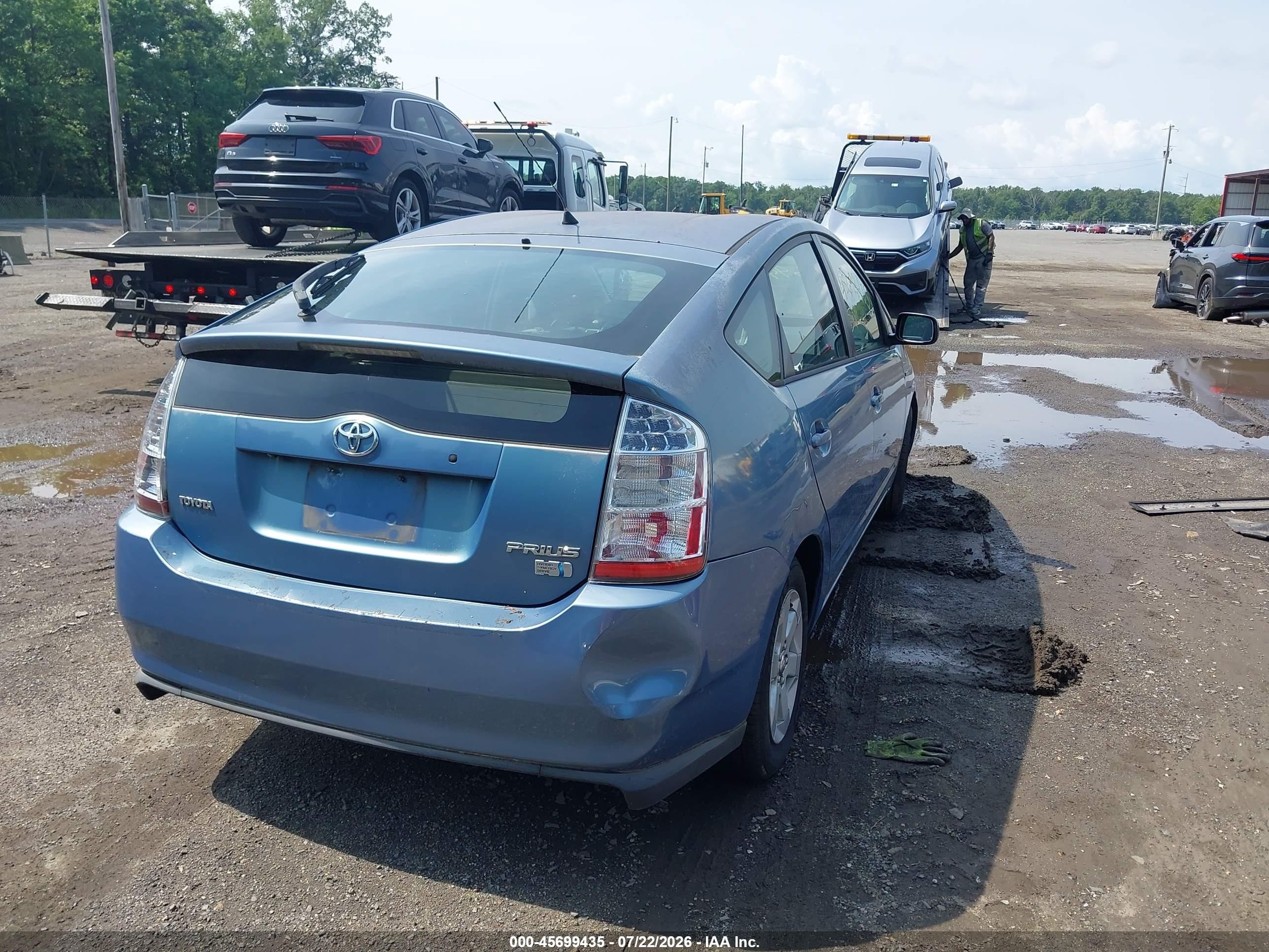 2006 Toyota Prius   Blue vin: JTDKB20U167544833