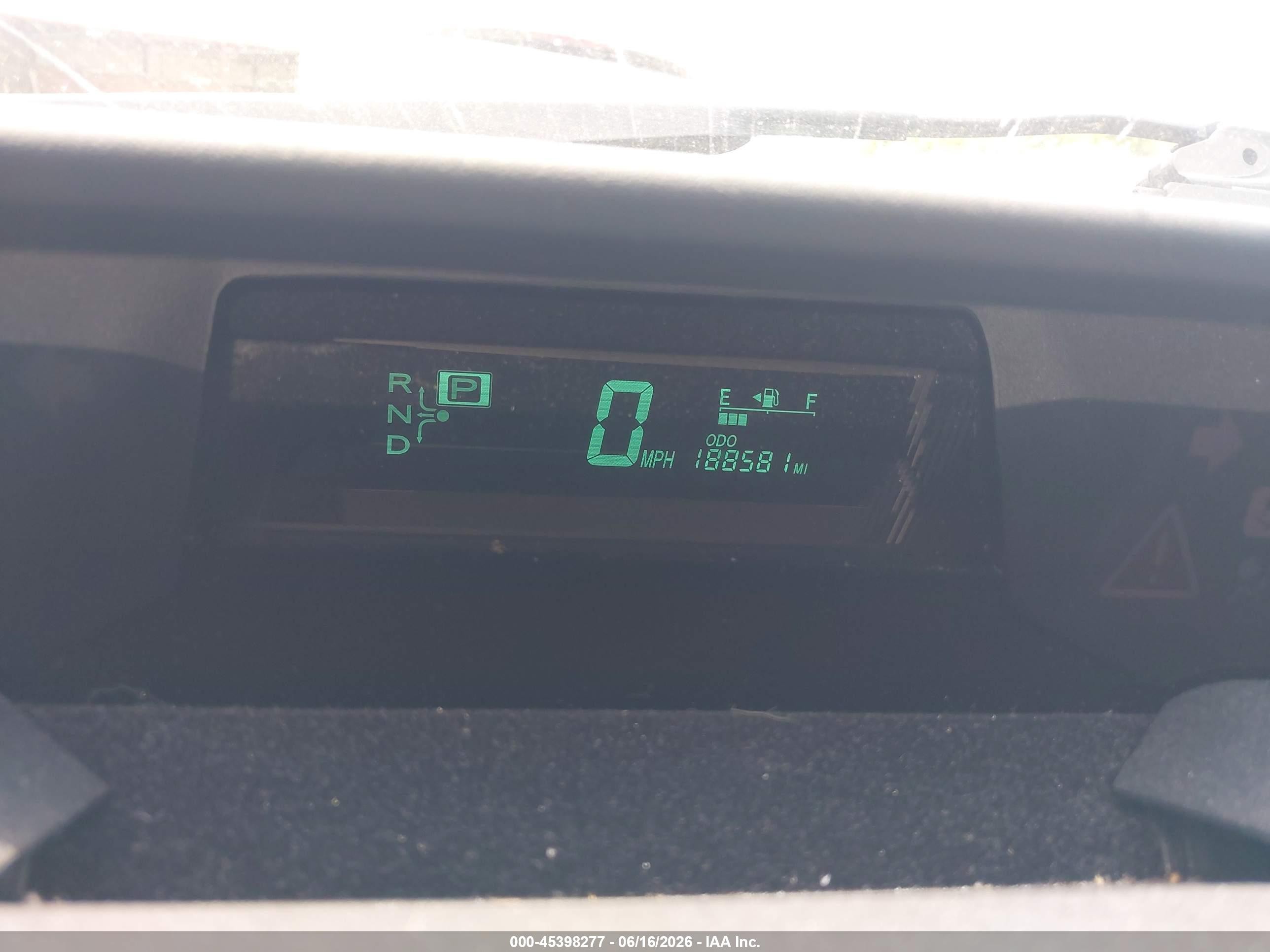 2007 Toyota Prius Touring Зеленый vin: JTDKB20U173227353