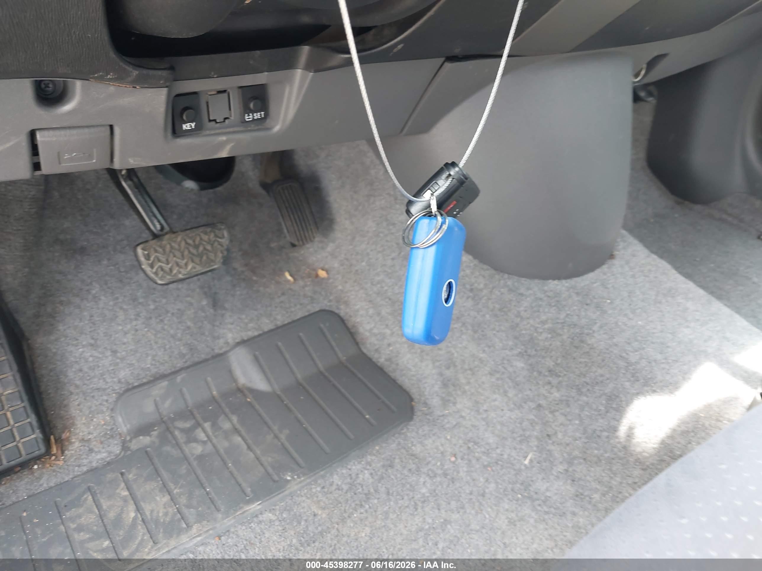 2007 Toyota Prius Touring Зеленый vin: JTDKB20U173227353