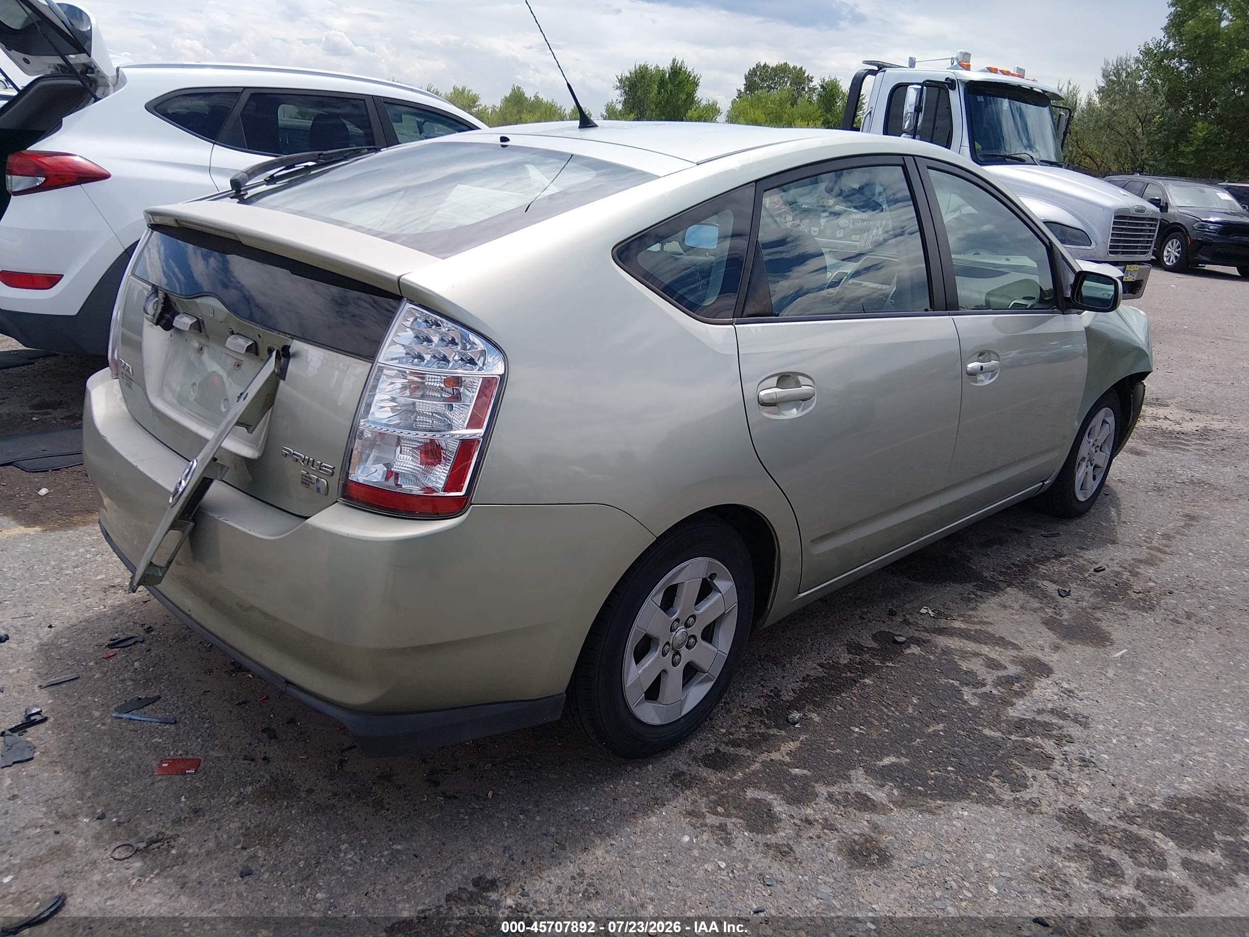 2007 Toyota Prius   Green vin: JTDKB20U173232942