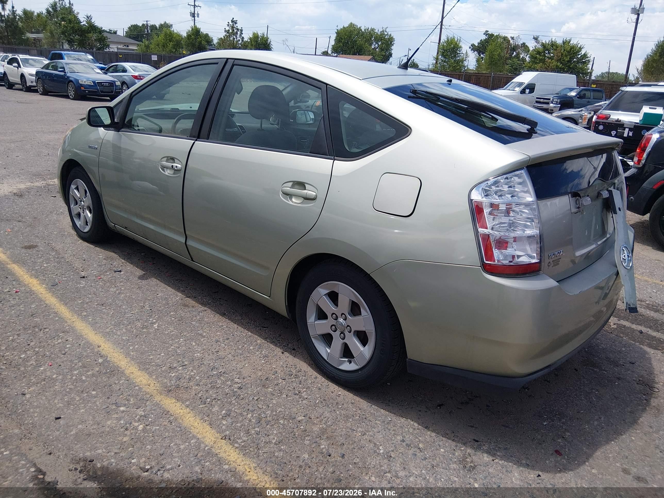 2007 Toyota Prius   Green vin: JTDKB20U173232942