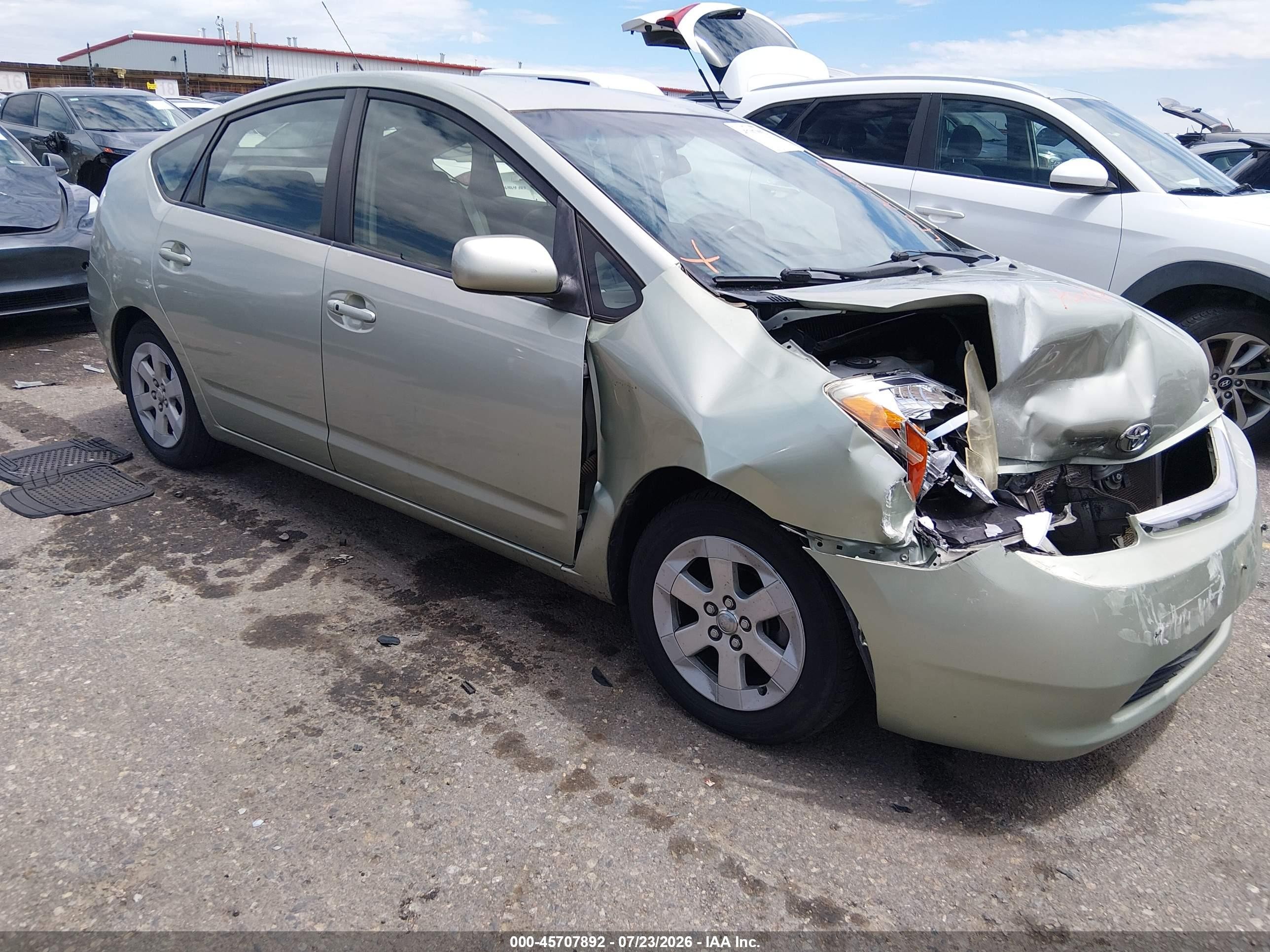 2007 Toyota Prius   Зеленый vin: JTDKB20U173232942