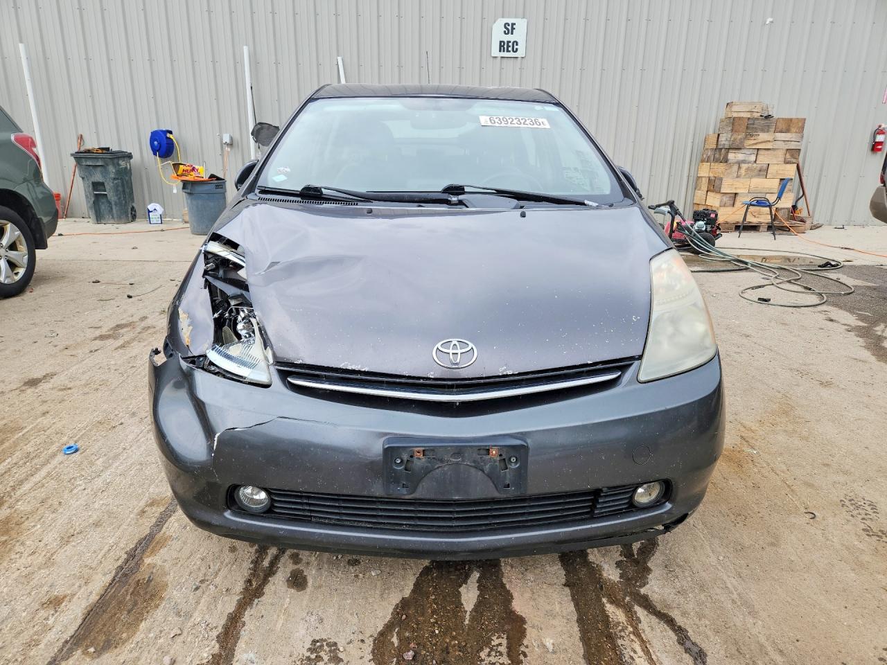 2007 Toyota Prius Base Gray vin: JTDKB20U173268078