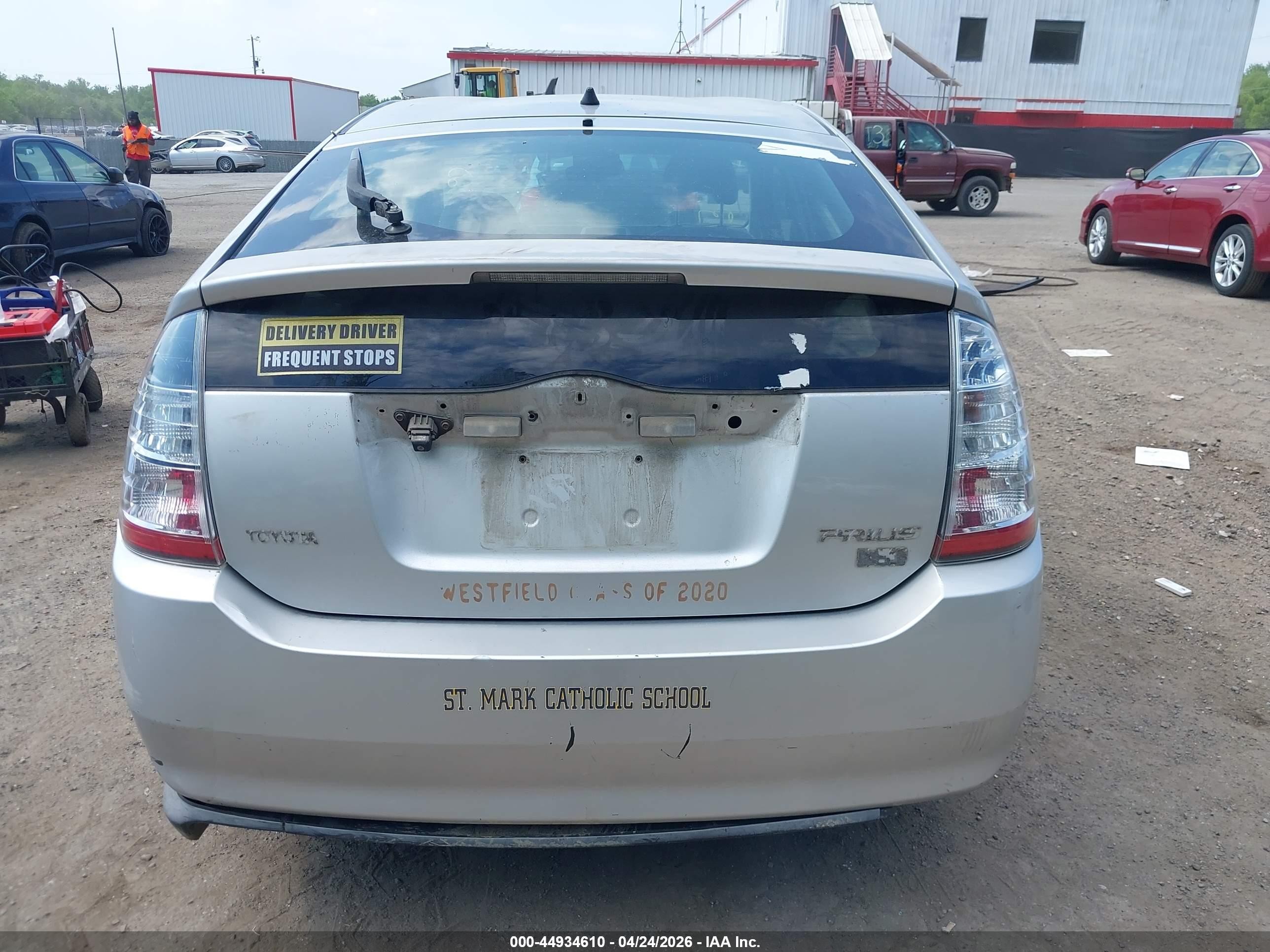 2007 Toyota Prius   Silver vin: JTDKB20U173272664