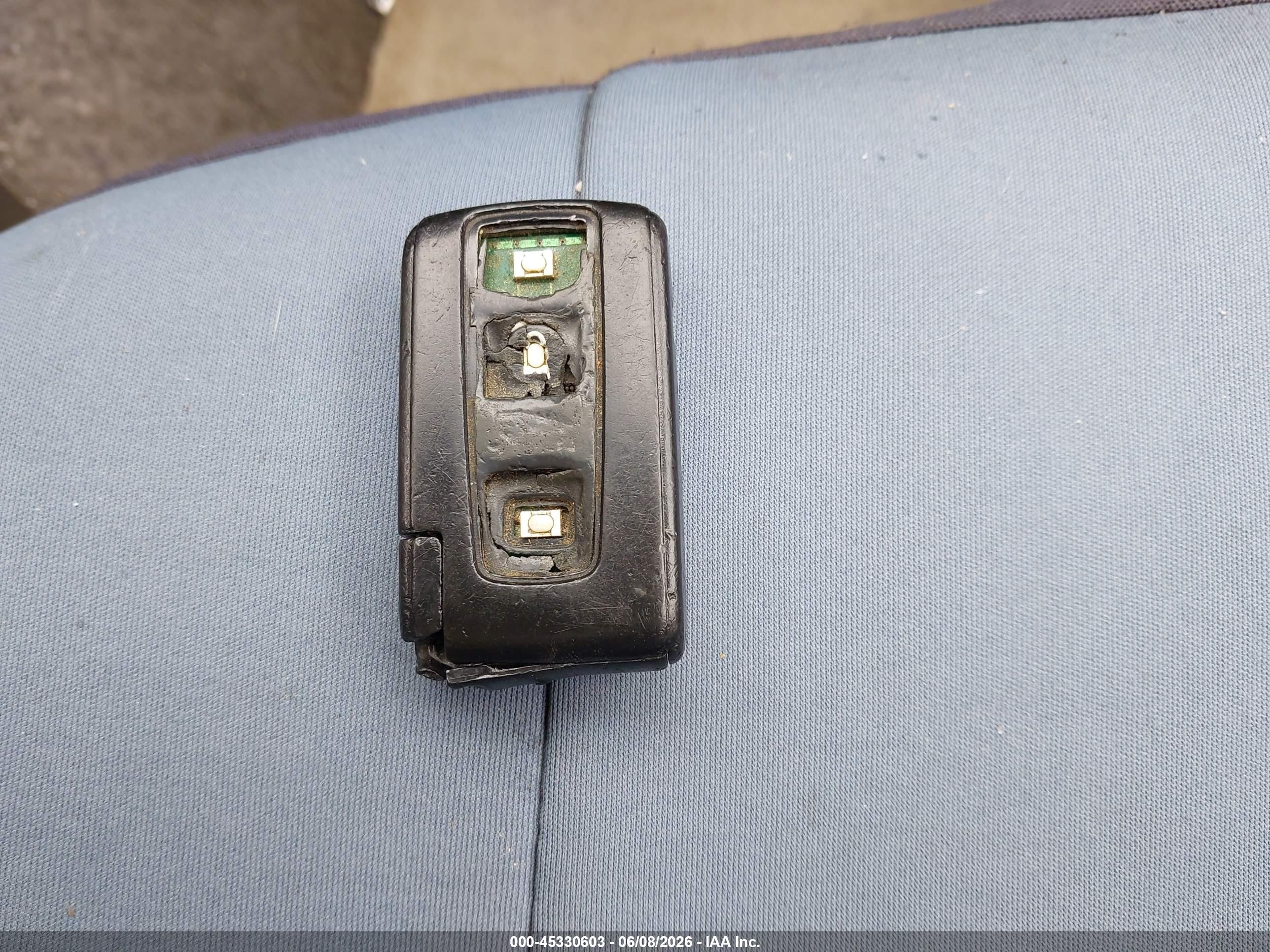 2007 Toyota Prius   Черный vin: JTDKB20U173281509