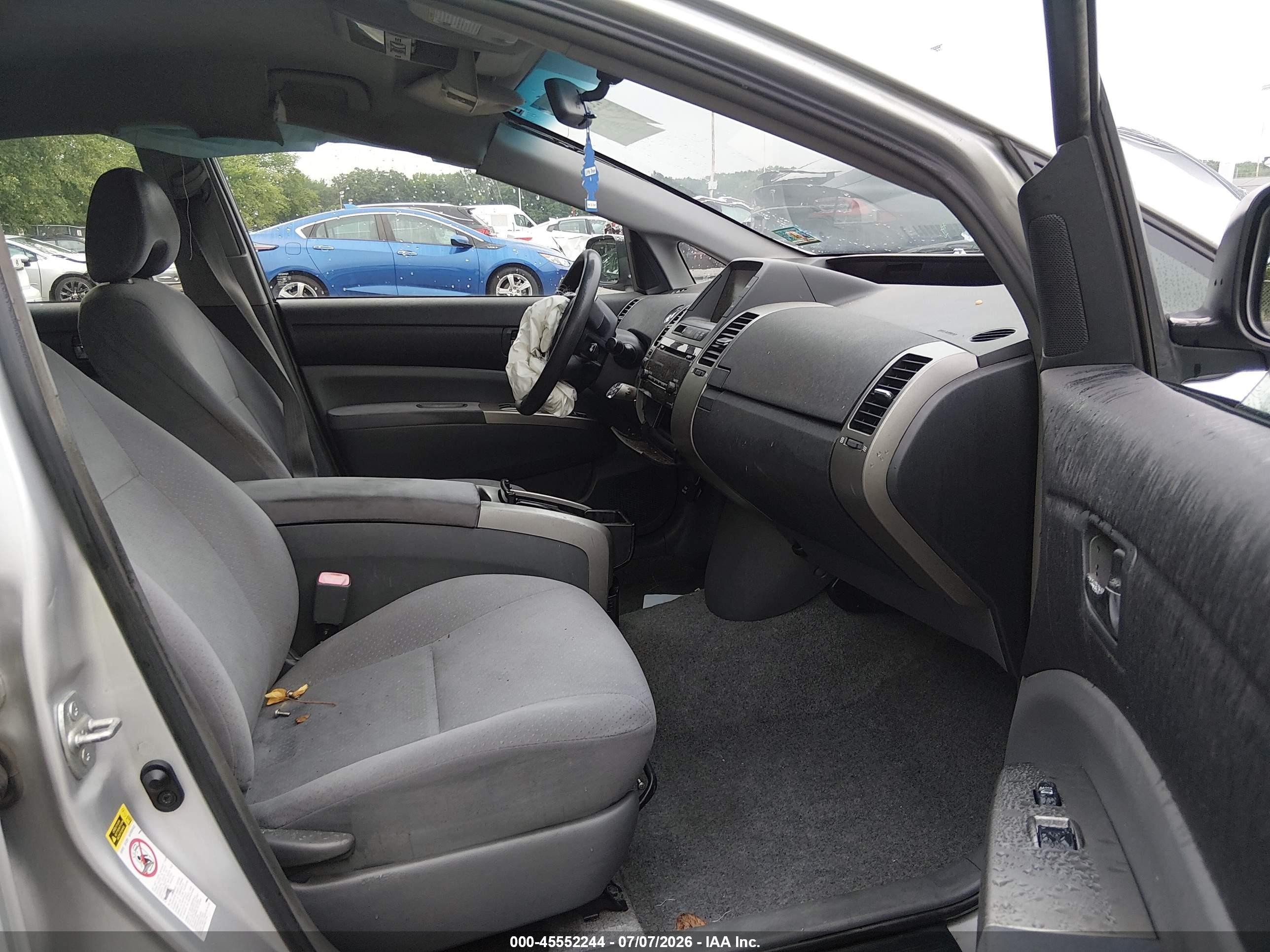2007 Toyota Prius Silver vin: JTDKB20U177576926