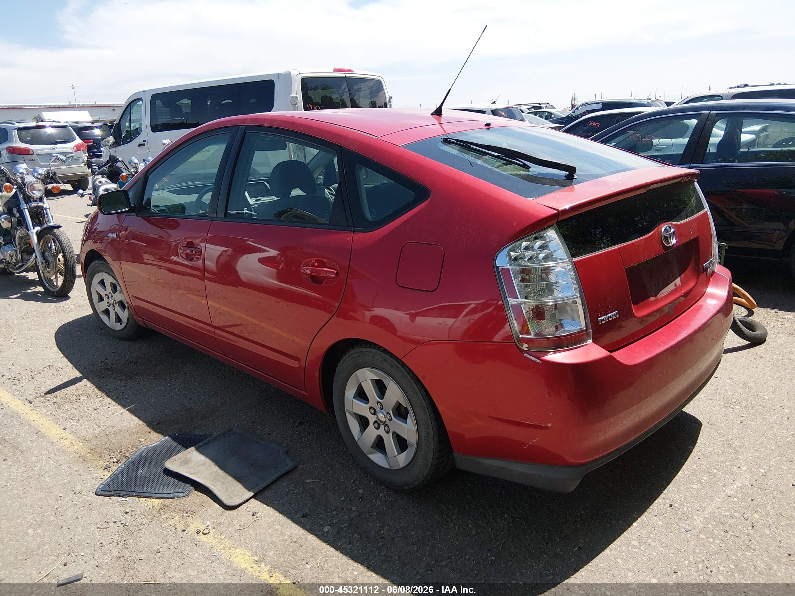 2007 Toyota Prius   Red vin: JTDKB20U177589983