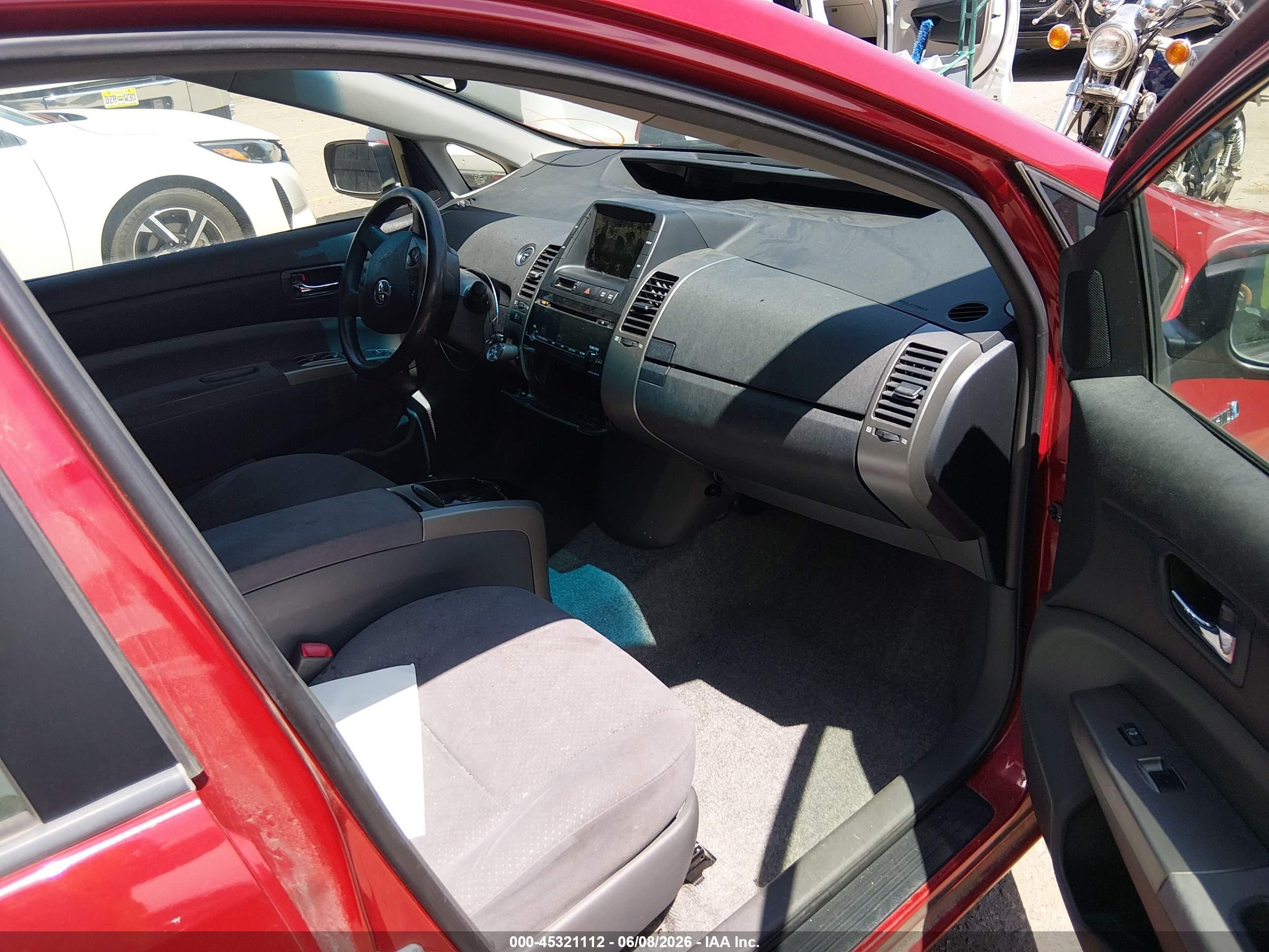 2007 Toyota Prius   Red vin: JTDKB20U177589983