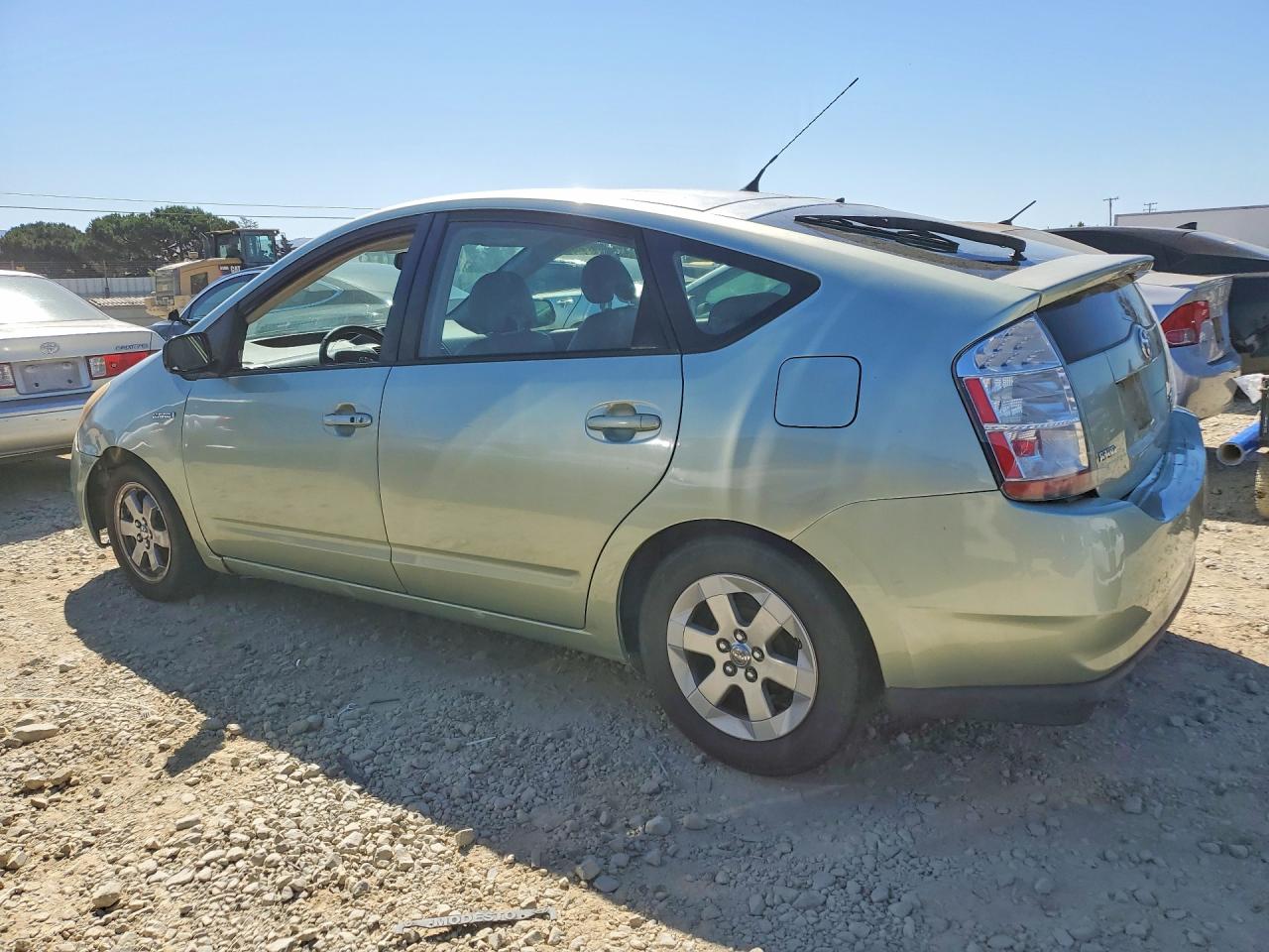 2007 Toyota Prius Base Green vin: JTDKB20U177601016