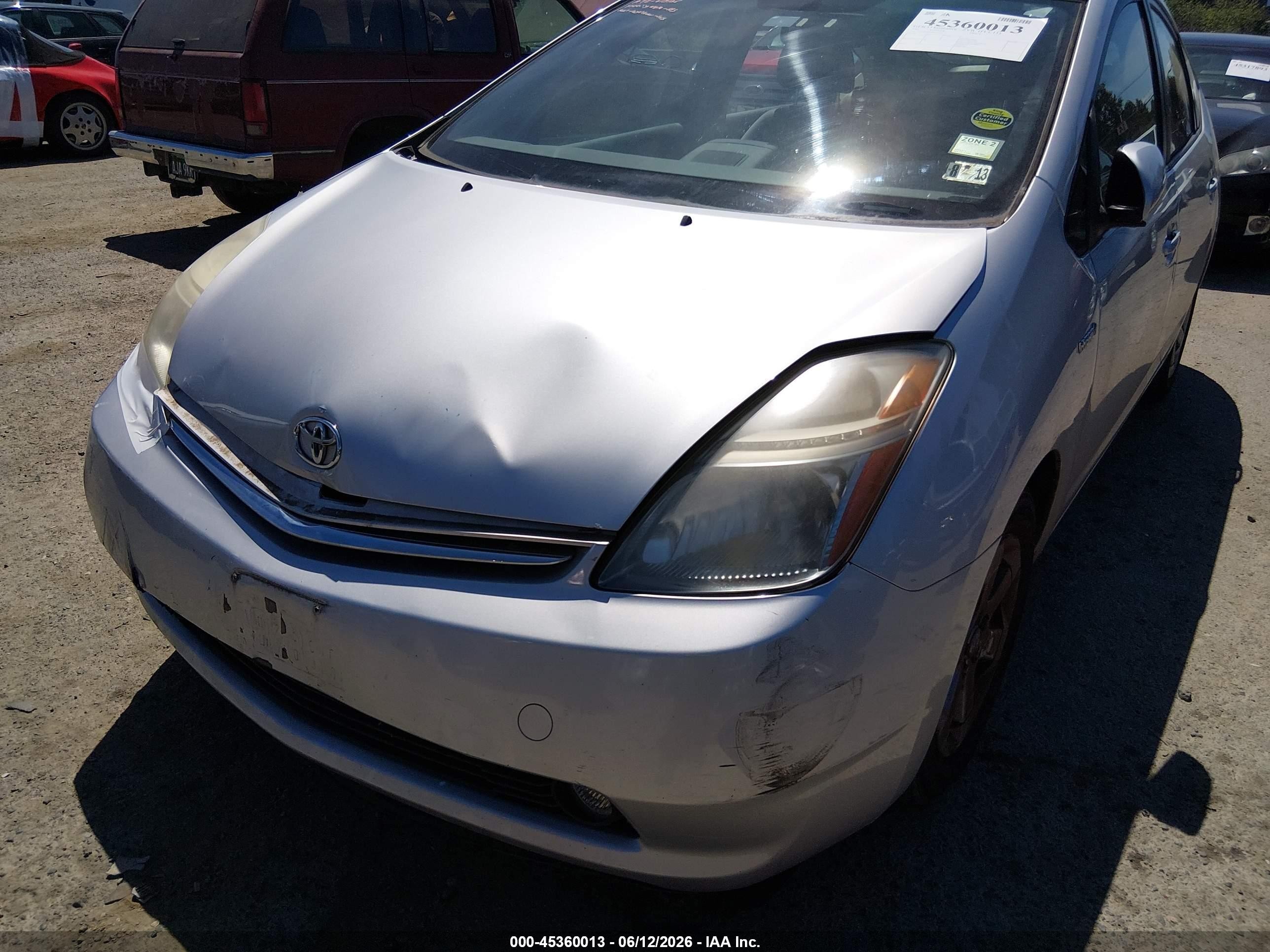 2007 Toyota Prius   Серебряный vin: JTDKB20U177625171