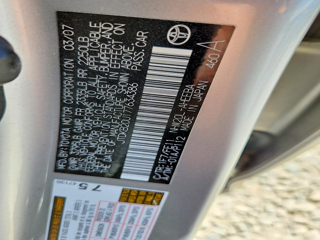 2007 Toyota Prius Base Silver vin: JTDKB20U177634386