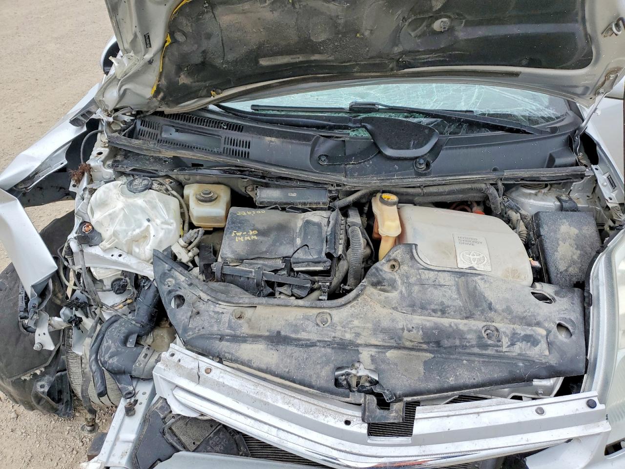 2007 Toyota Prius Base Серебряный vin: JTDKB20U177651477