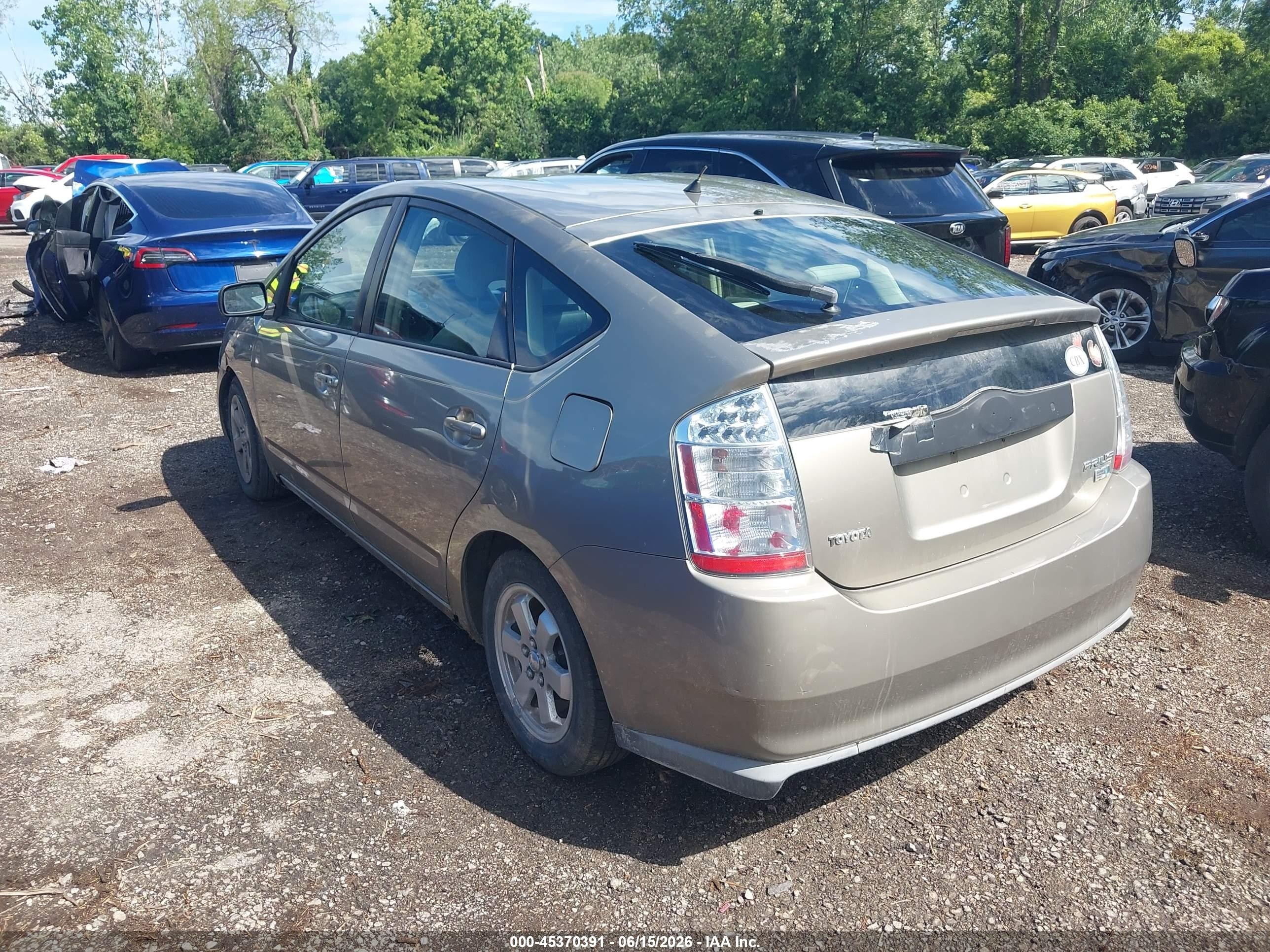 2007 Toyota Prius   Золотой vin: JTDKB20U177651933