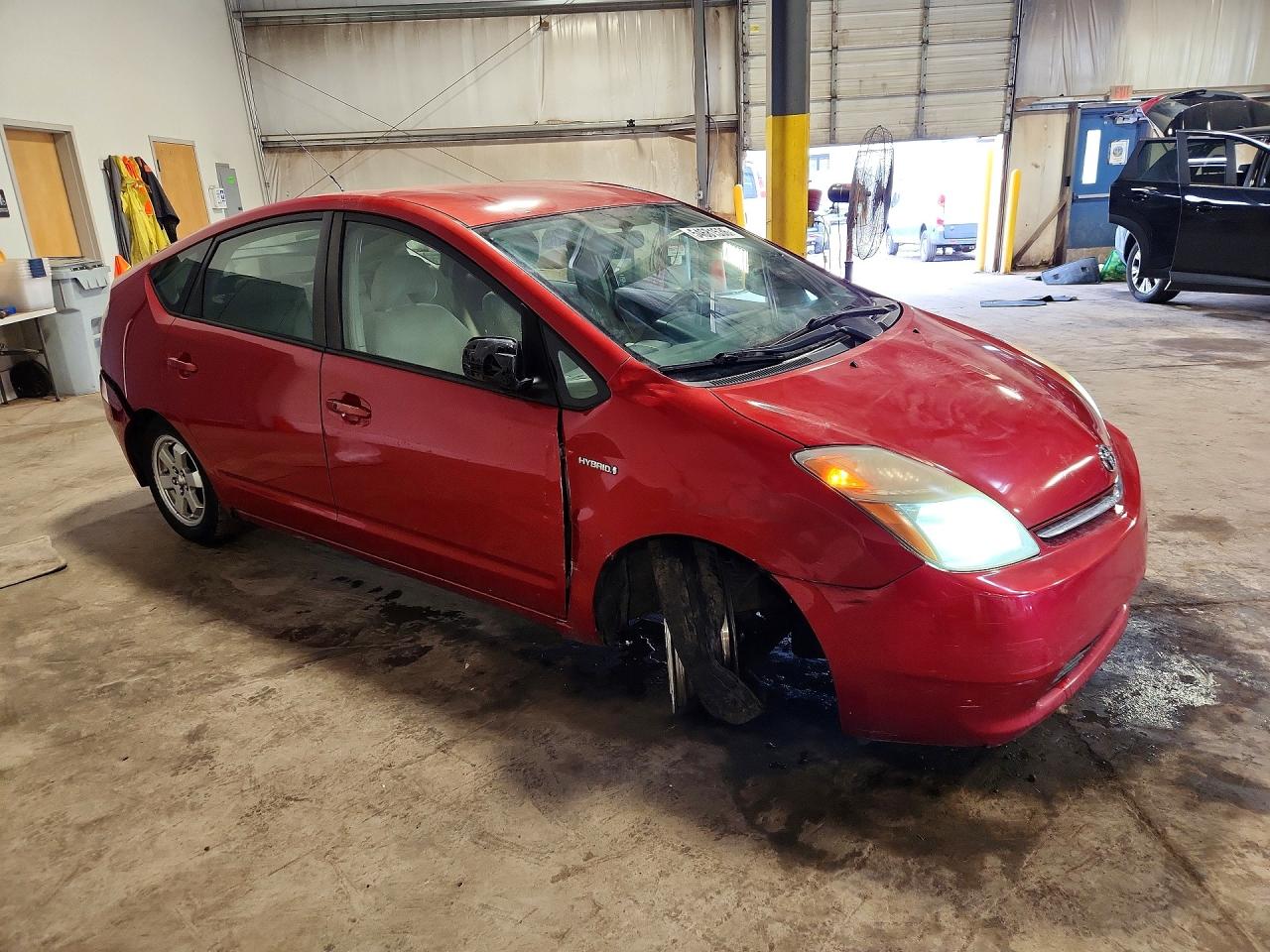2007 Toyota Prius Base Red vin: JTDKB20U177662902