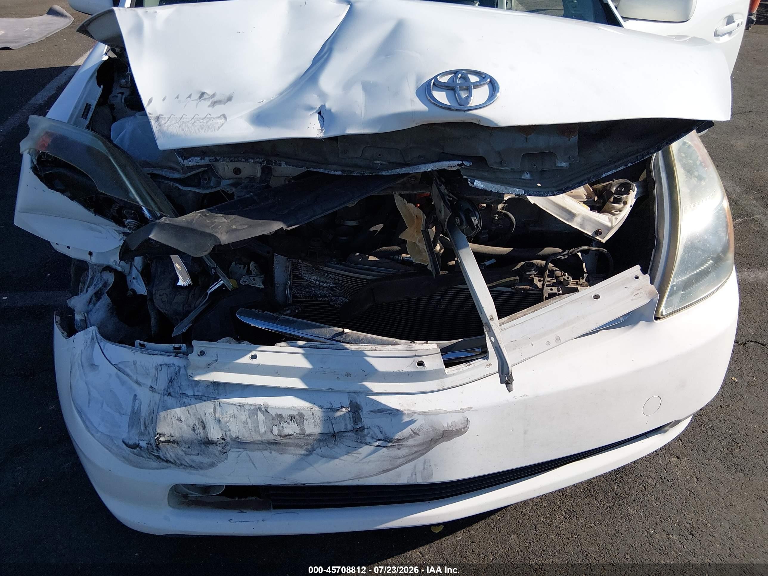 2007 Toyota Prius   White vin: JTDKB20U177678159