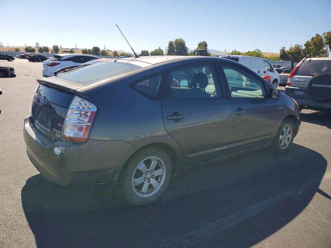 2008 Toyota Prius Base Gray vin: JTDKB20U183334078