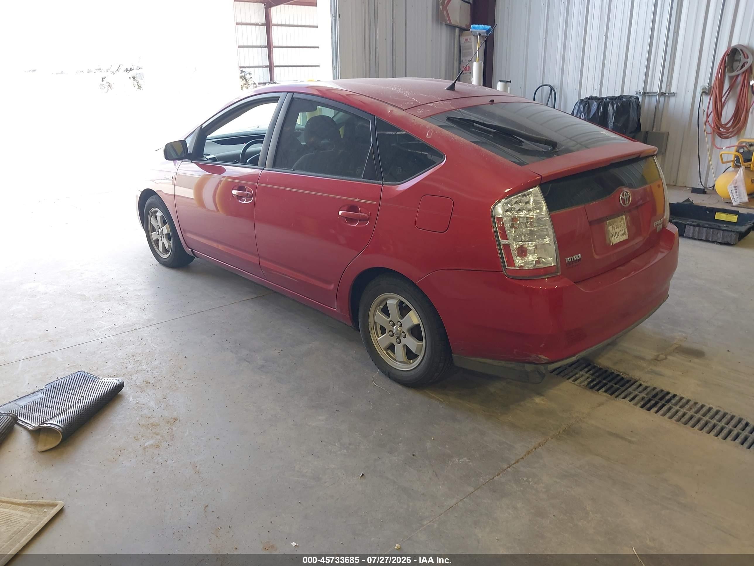 2008 Toyota Prius Red vin: JTDKB20U183336087