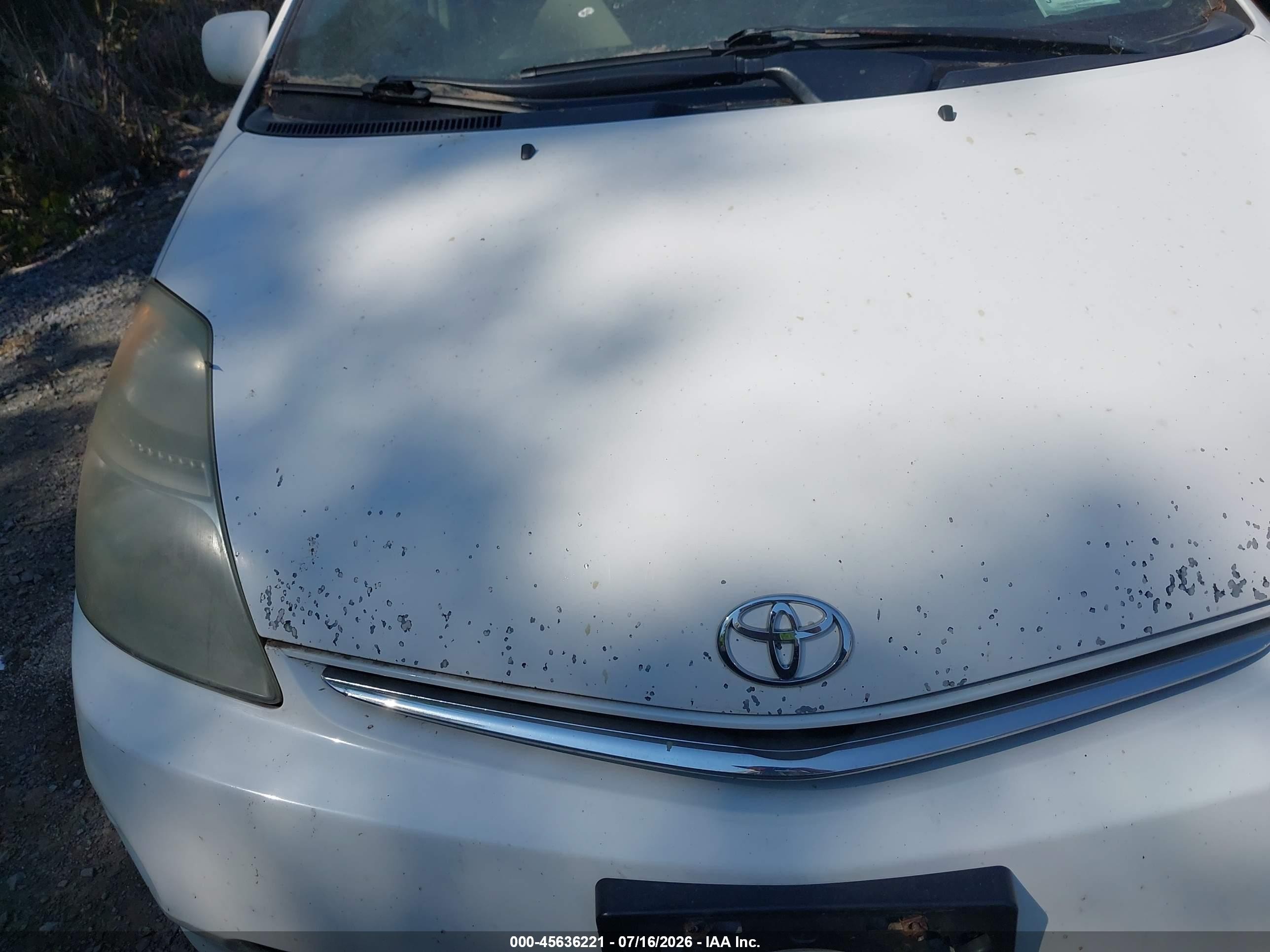 2008 Toyota Prius   White vin: JTDKB20U183345811