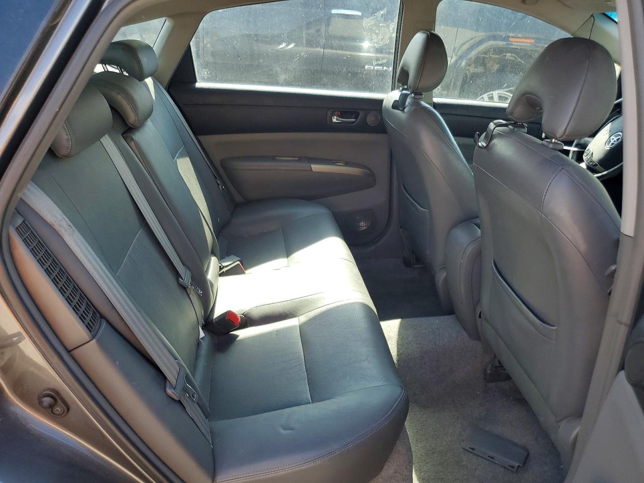 2008 Toyota Prius Base Угольный vin: JTDKB20U183354752