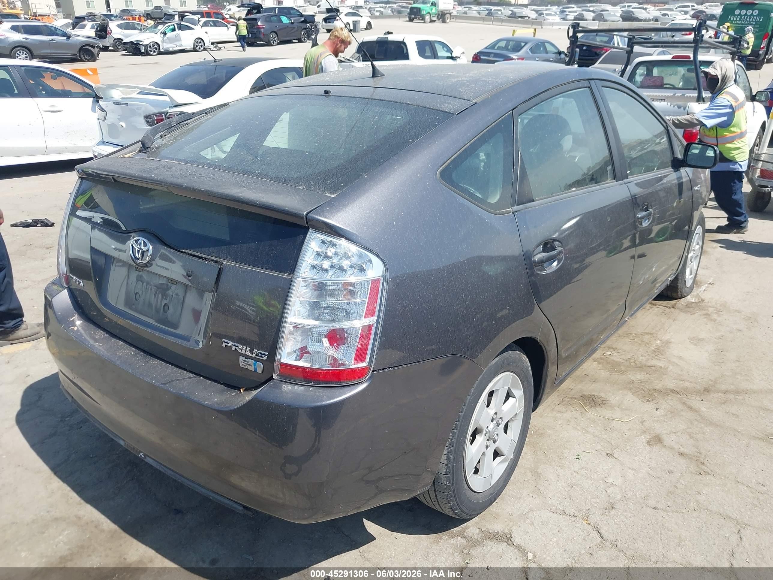2008 Toyota Prius   Gray vin: JTDKB20U183360065
