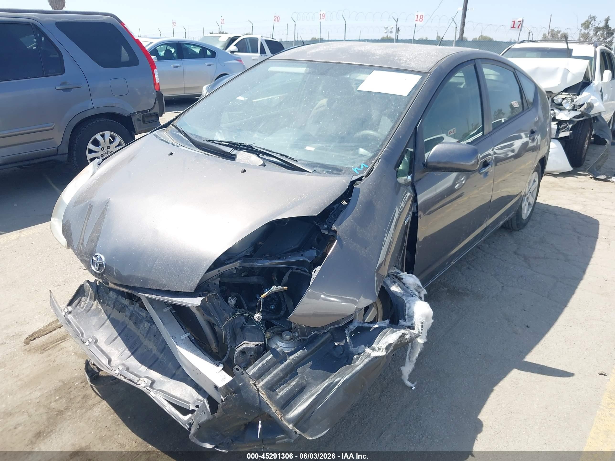 2008 Toyota Prius   Gray vin: JTDKB20U183360065