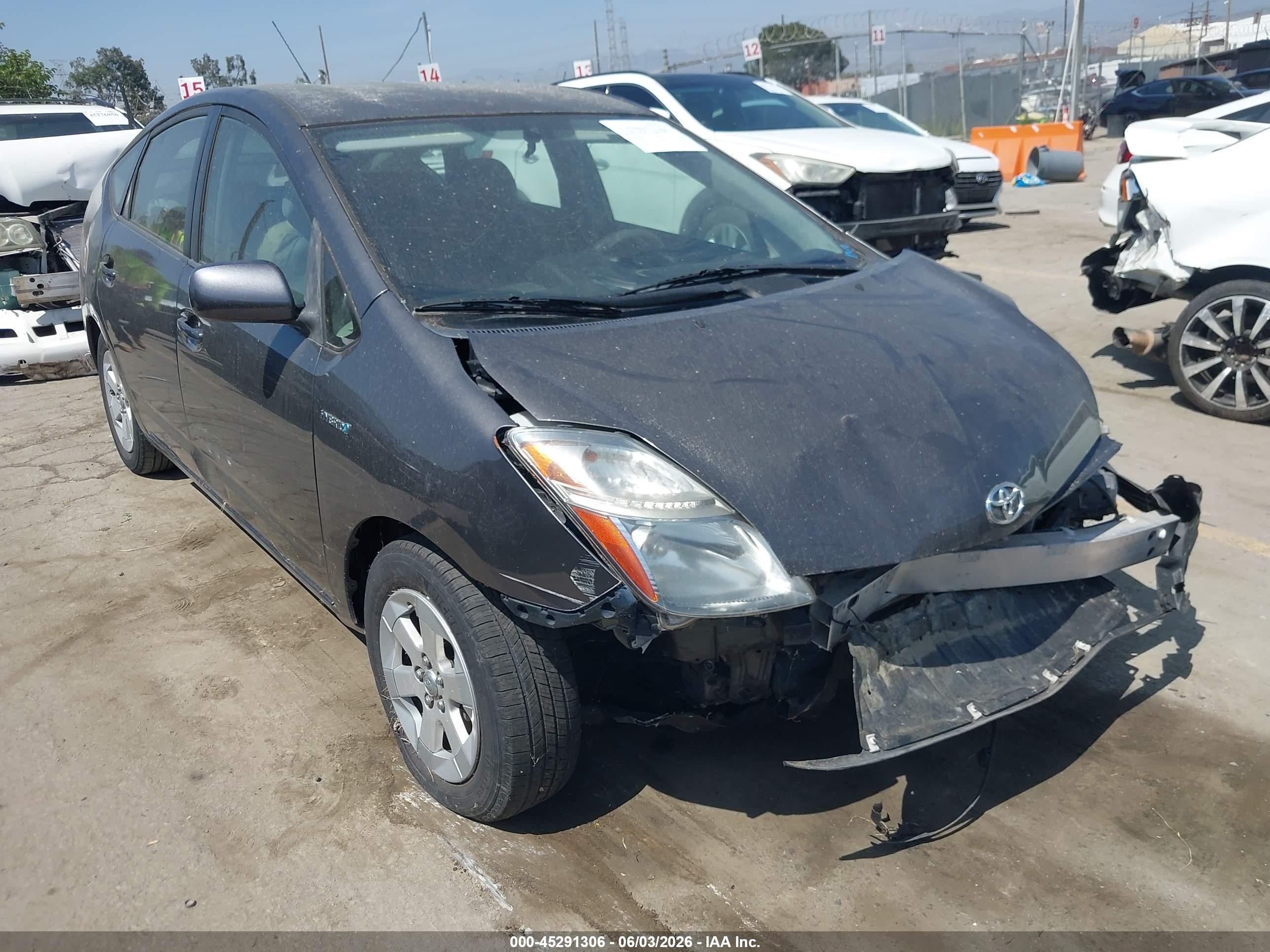 2008 Toyota Prius   Gray vin: JTDKB20U183360065