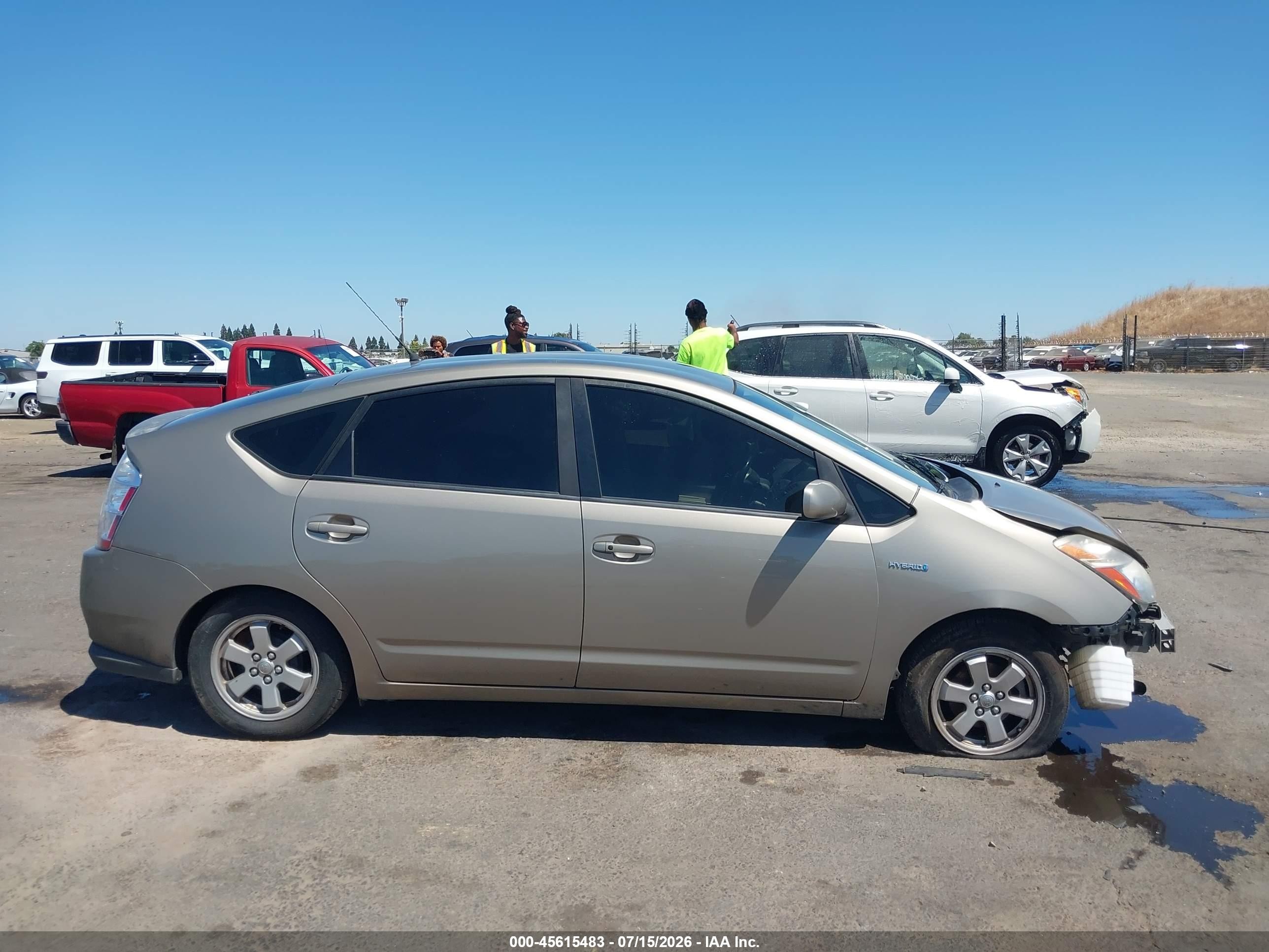 2008 Toyota Prius Золотой vin: JTDKB20U183367534