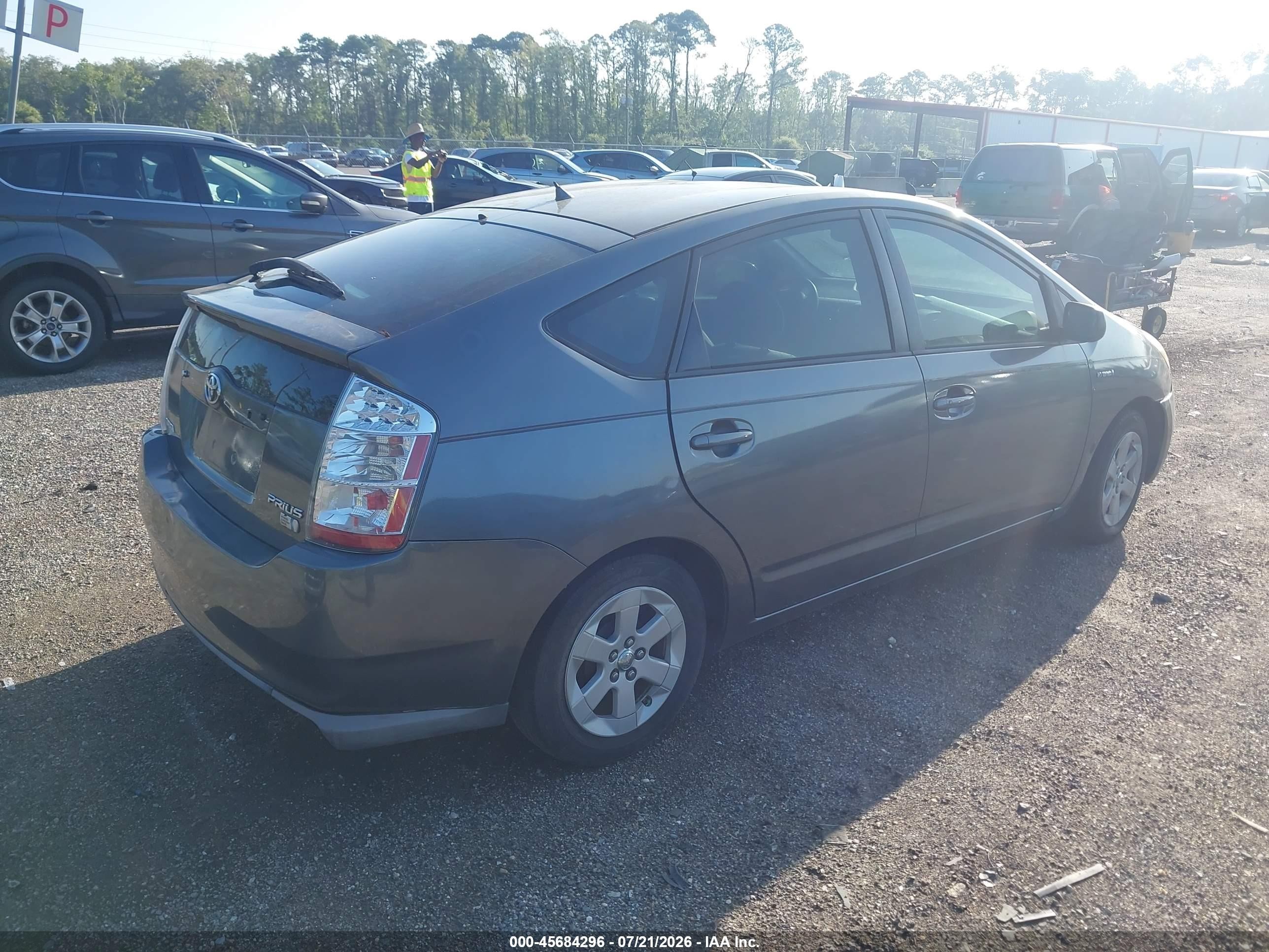 2008 Toyota Prius   Серый vin: JTDKB20U183382955