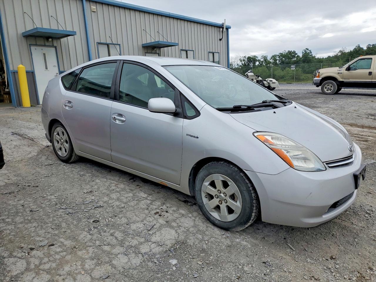 2008 Toyota Prius Base Silver vin: JTDKB20U183396290
