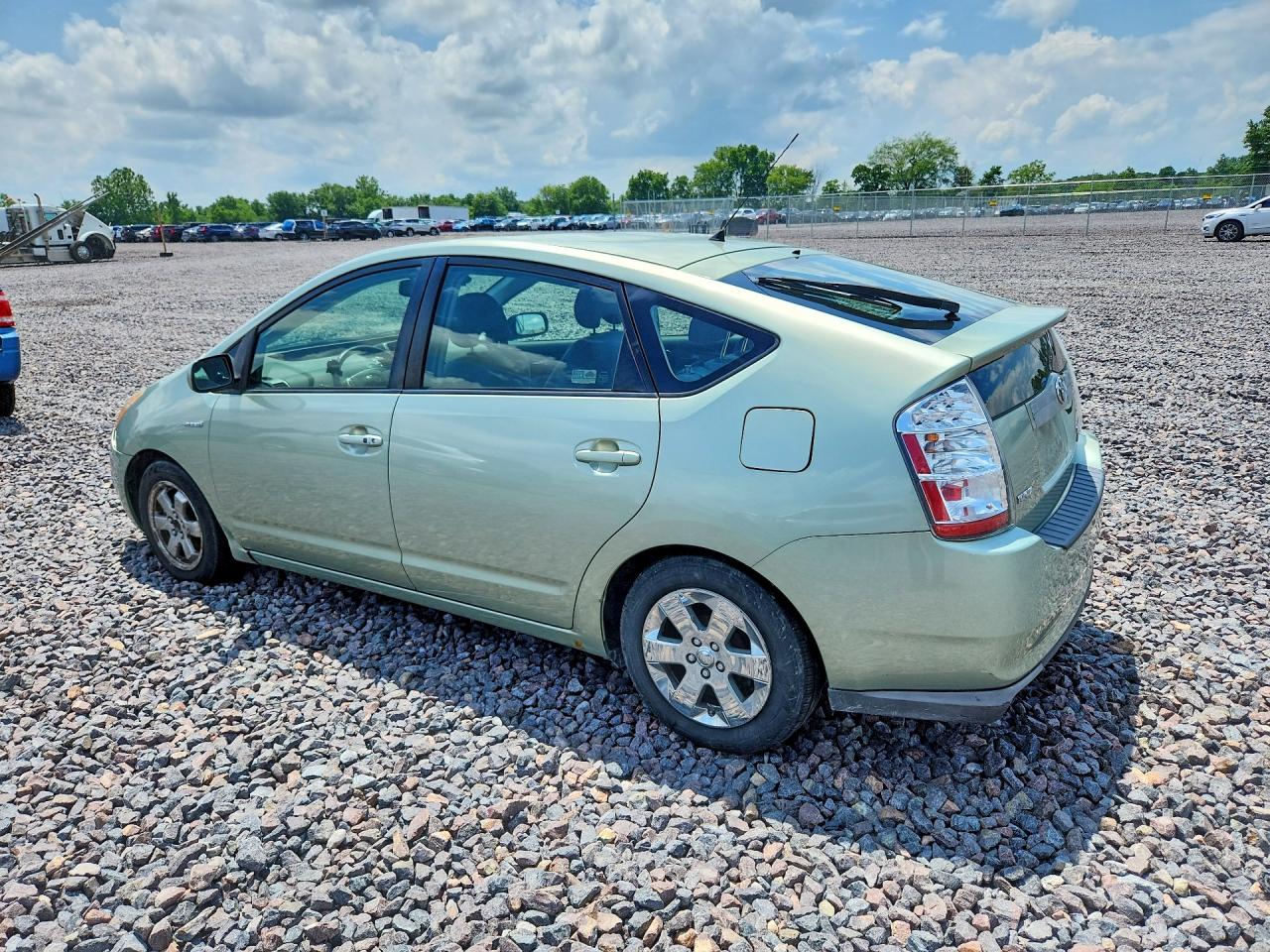 2008 Toyota Prius Base Green vin: JTDKB20U183399223