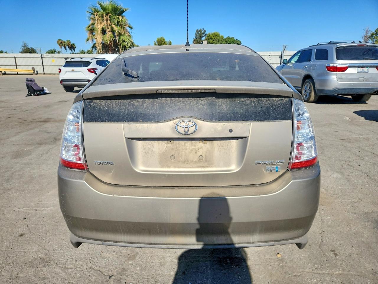 2008 Toyota Prius Base Золотой vin: JTDKB20U183406705