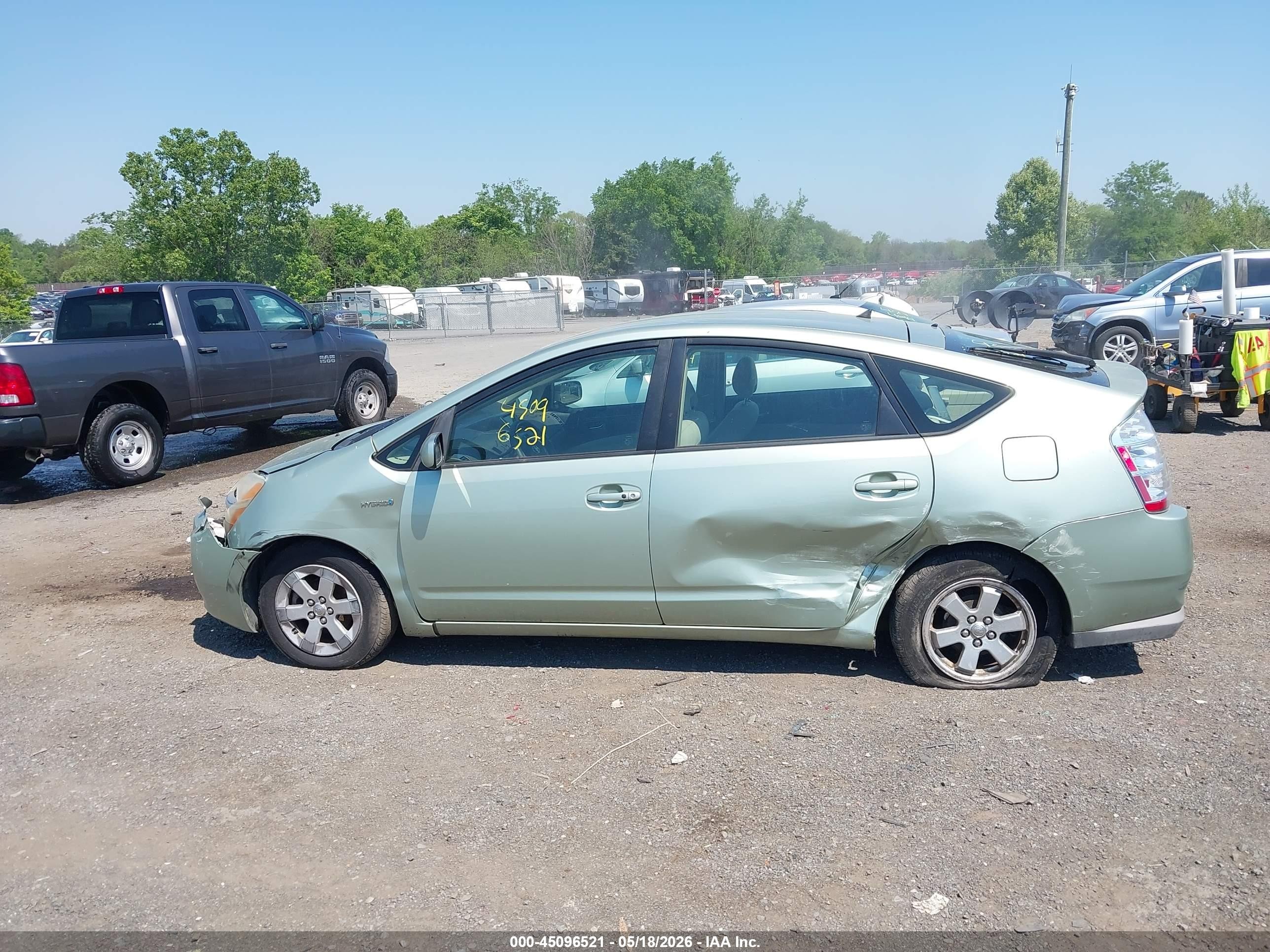 2008 Toyota Prius Green vin: JTDKB20U183407093