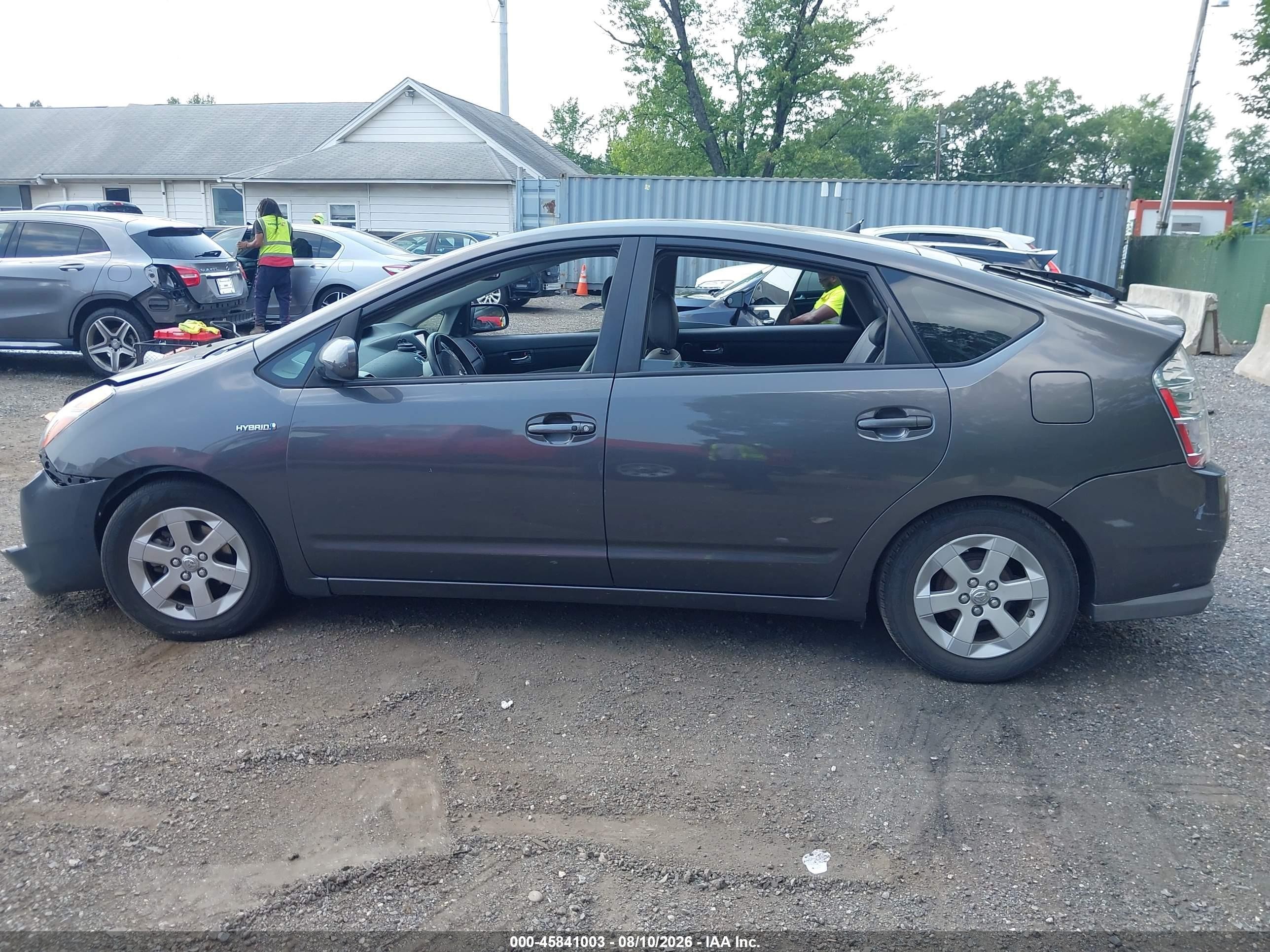 2008 Toyota Prius   Gray vin: JTDKB20U183446394