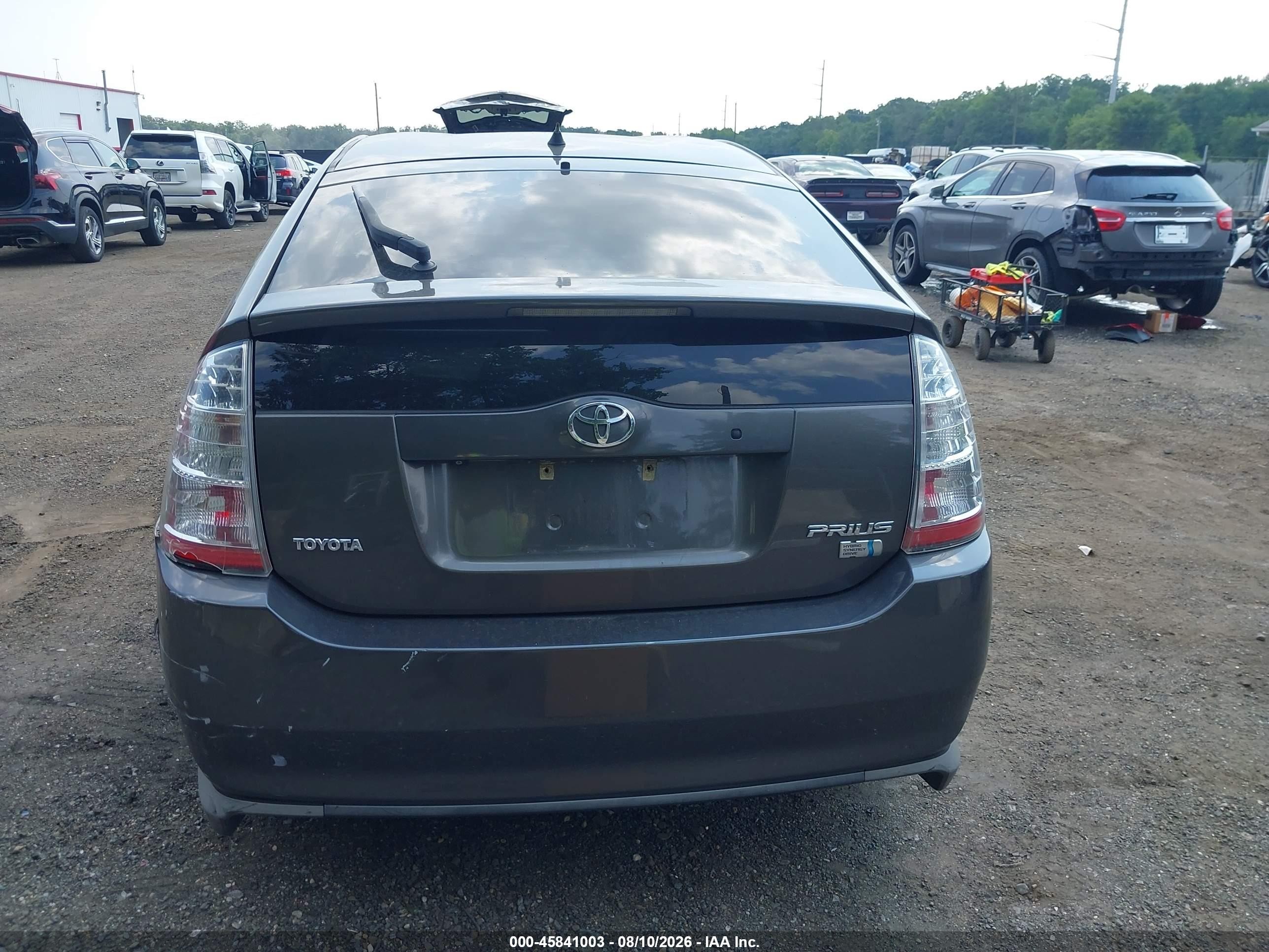 2008 Toyota Prius   Gray vin: JTDKB20U183446394