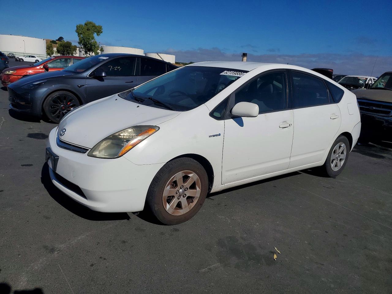 2008 Toyota Prius Base Белый vin: JTDKB20U187702381
