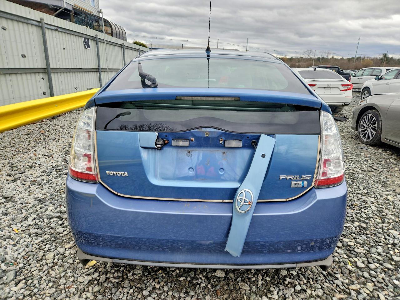 2008 Toyota Prius Base Blue vin: JTDKB20U187705765