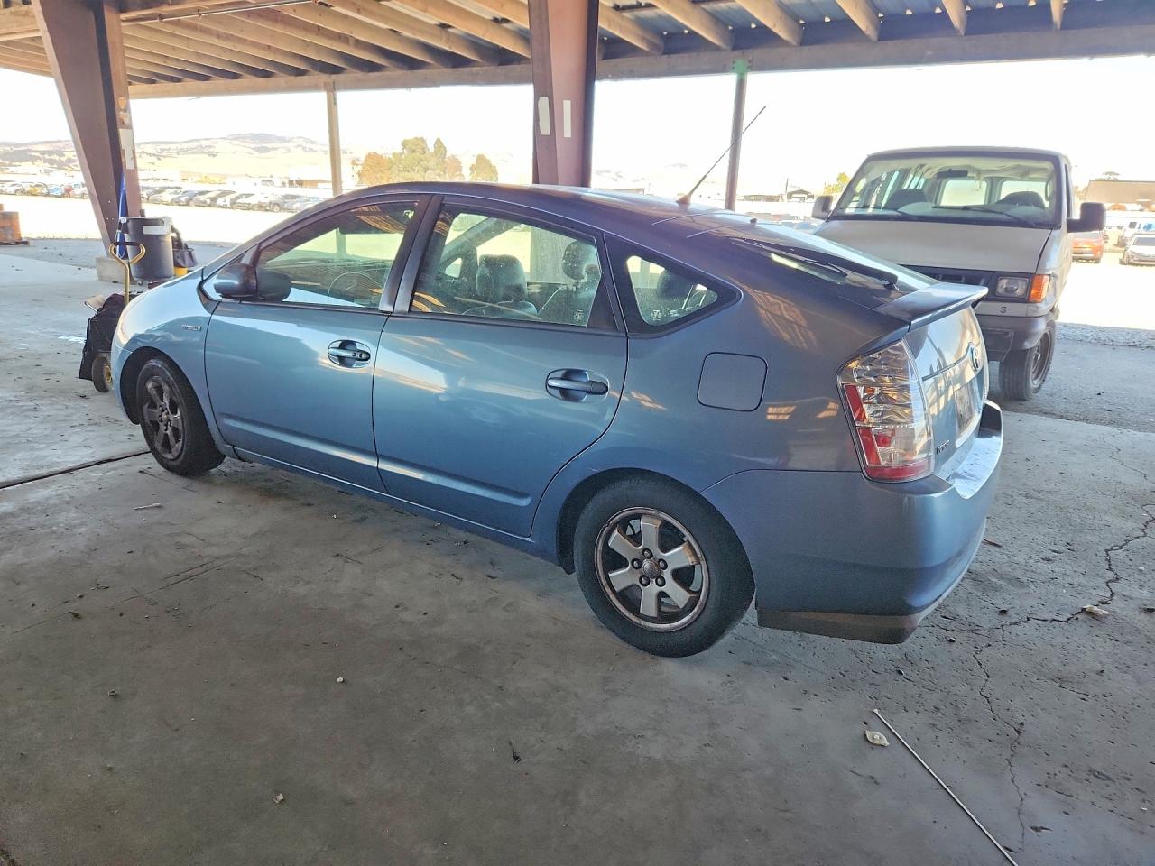2008 Toyota Prius Base Blue vin: JTDKB20U187725398