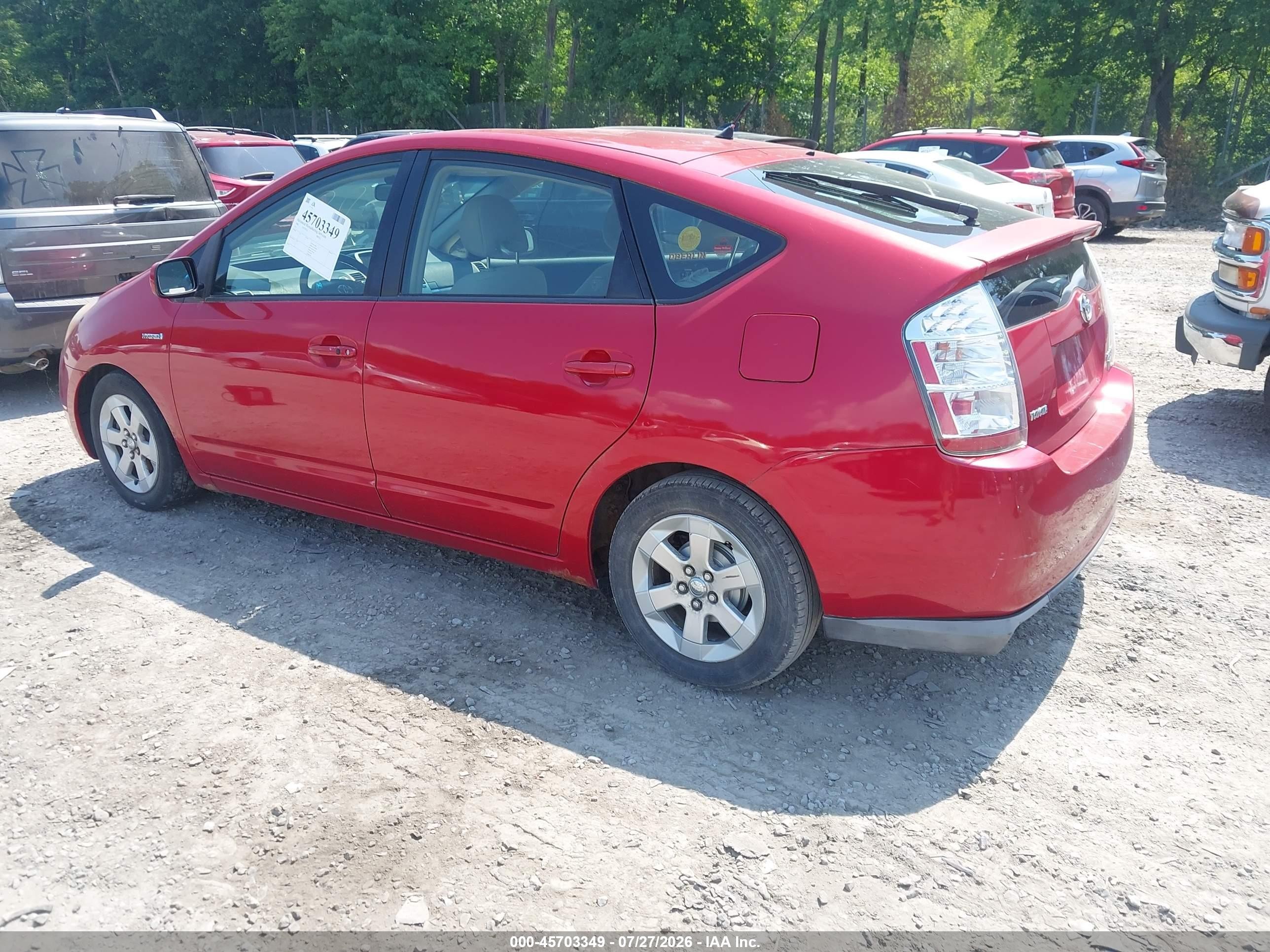 2008 Toyota Prius   Red vin: JTDKB20U187728558