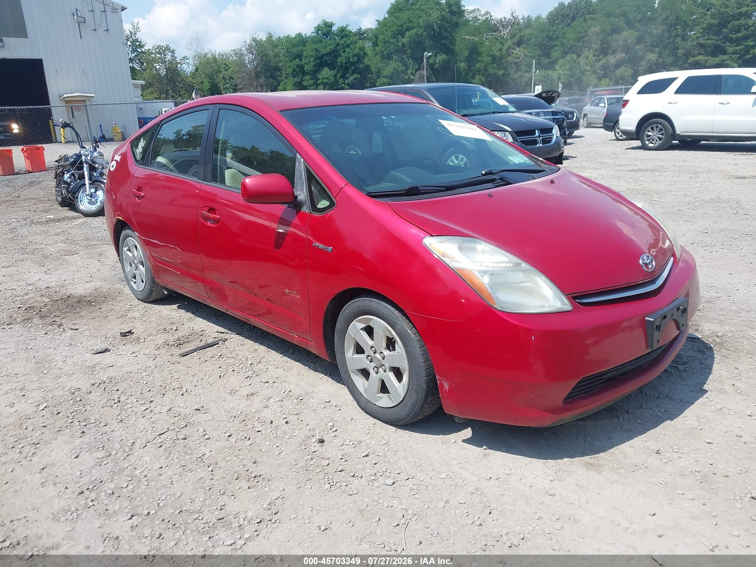 2008 Toyota Prius   Red vin: JTDKB20U187728558