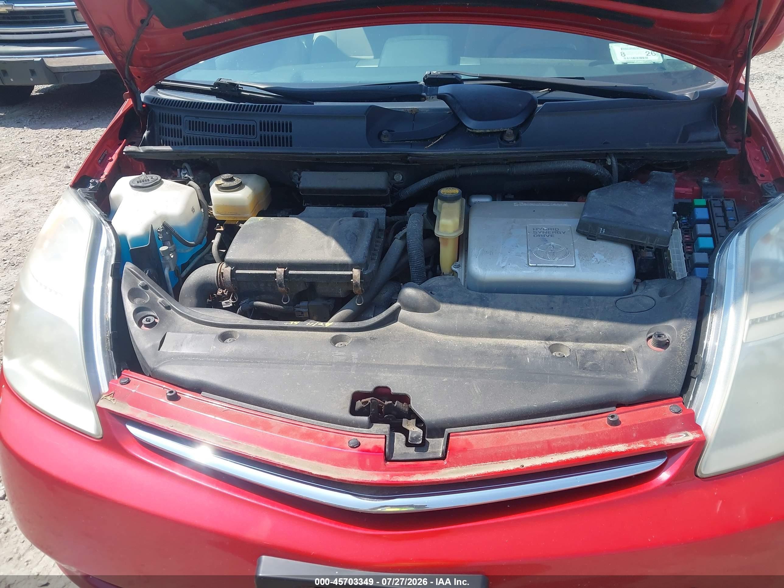 2008 Toyota Prius   Red vin: JTDKB20U187728558