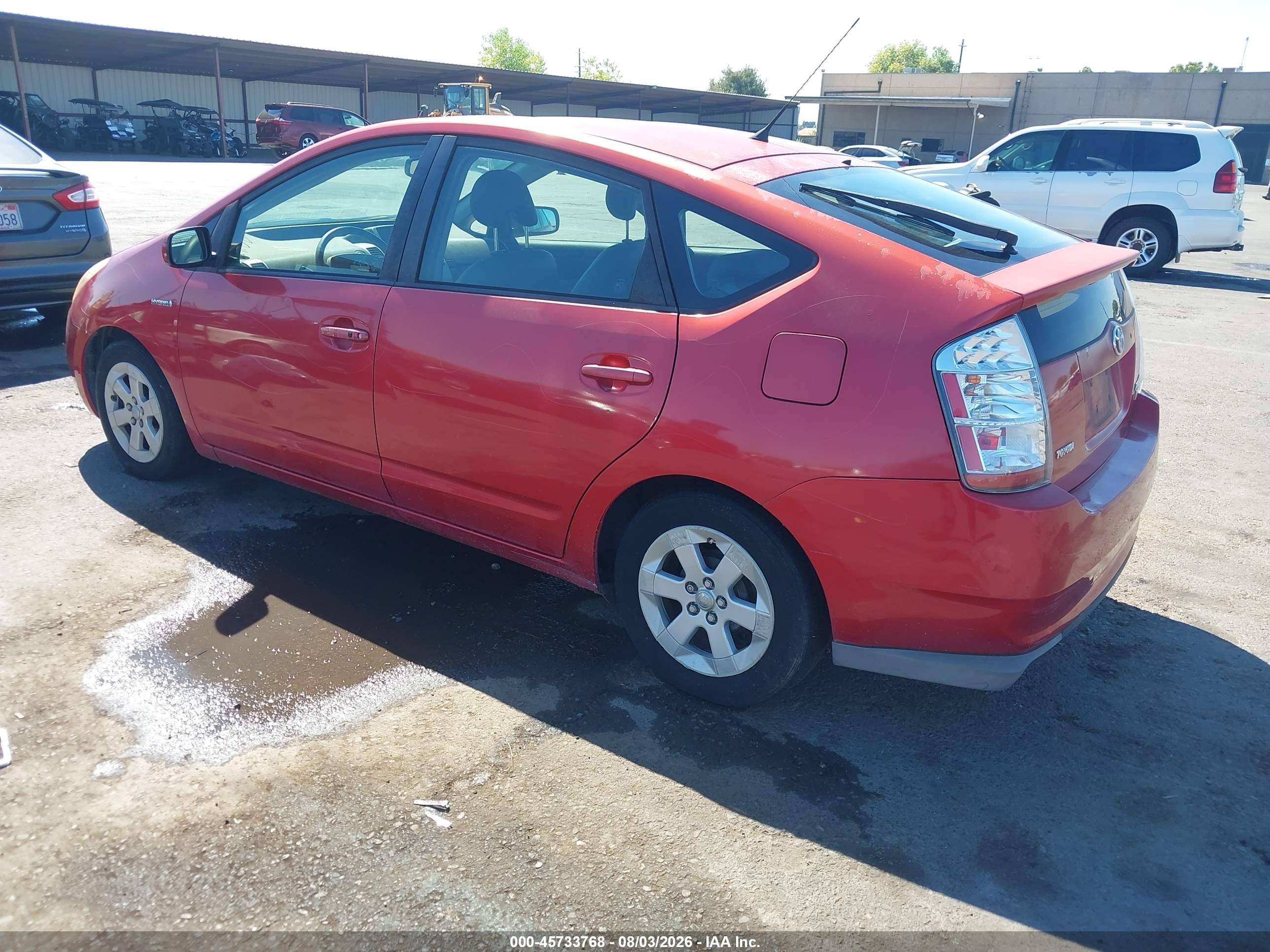 2008 Toyota Prius   Red vin: JTDKB20U187740497