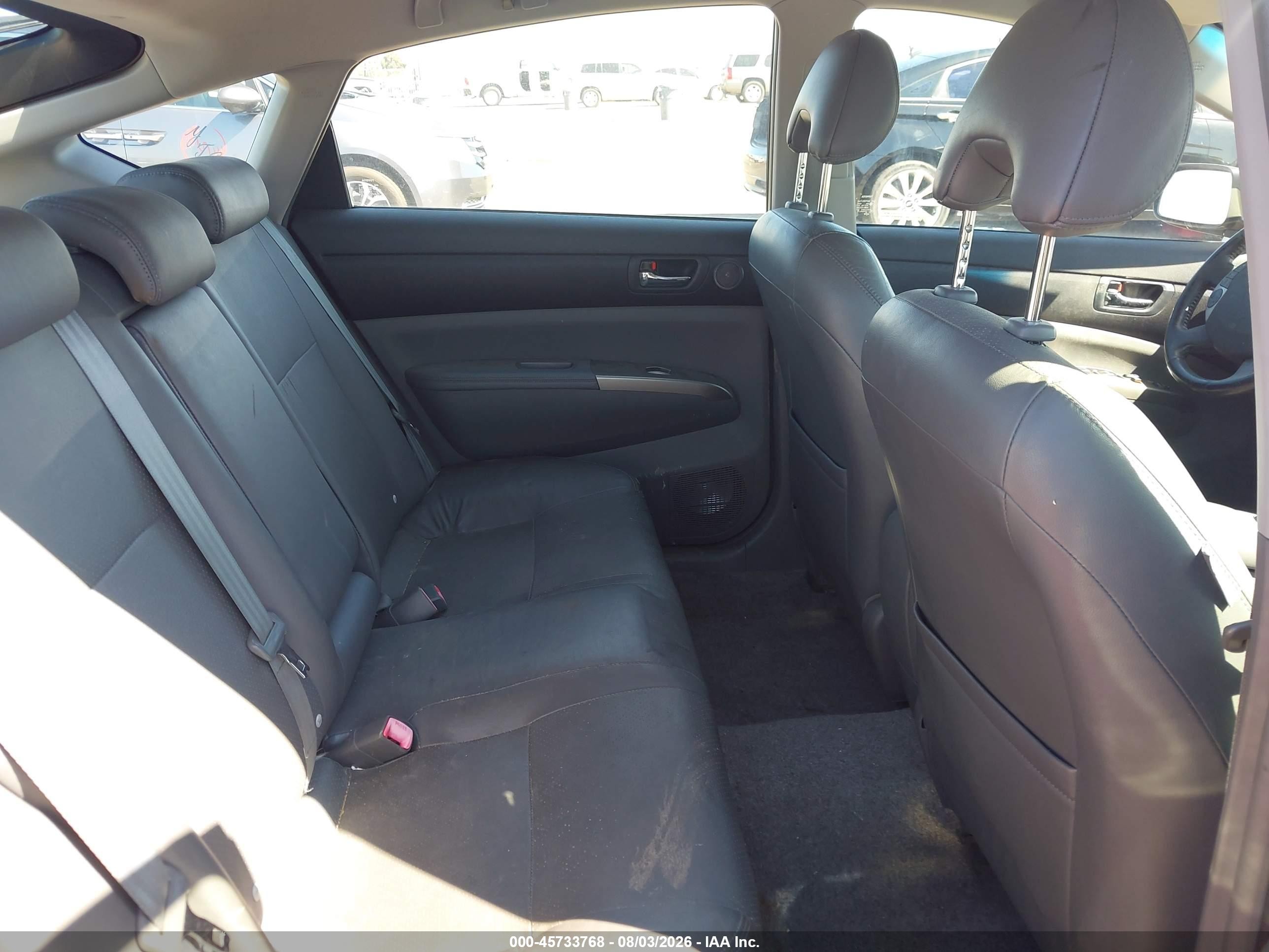 2008 Toyota Prius   Red vin: JTDKB20U187740497